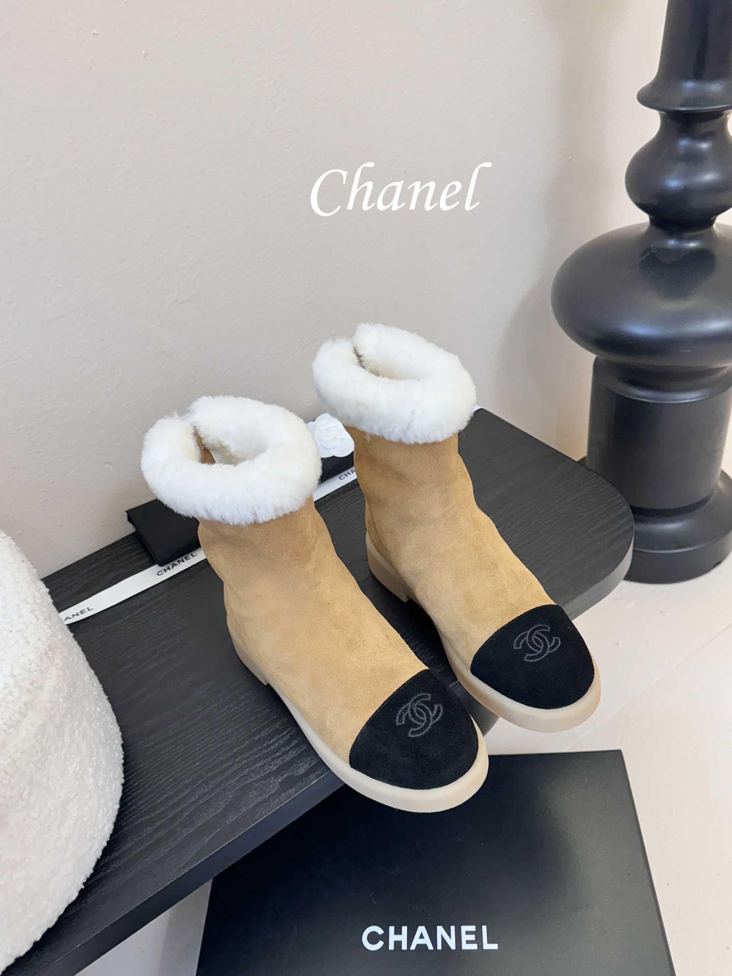 CHANEL香奈儿*小香秋冬新款雪地靴骑士靴库靴切尔西靴真的是帅气时尚的代表马丁靴骑士靴靴筒Chanel