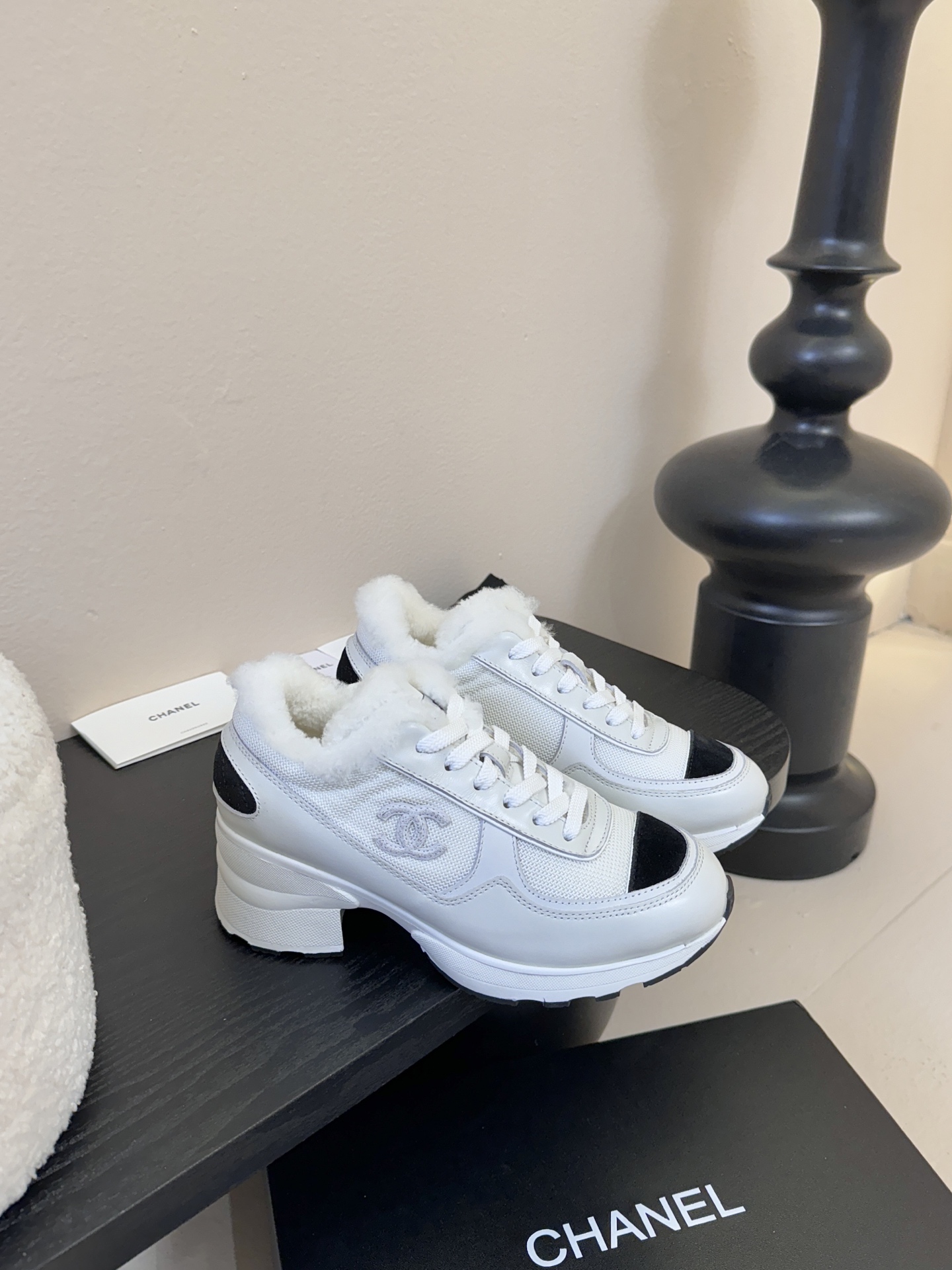 Chanl 香奈儿25k秋冬新款高跟拼色休闲运动鞋 奇奇怪怪 丑萌丑萌 专柜断货王 各大博主社交日推款，