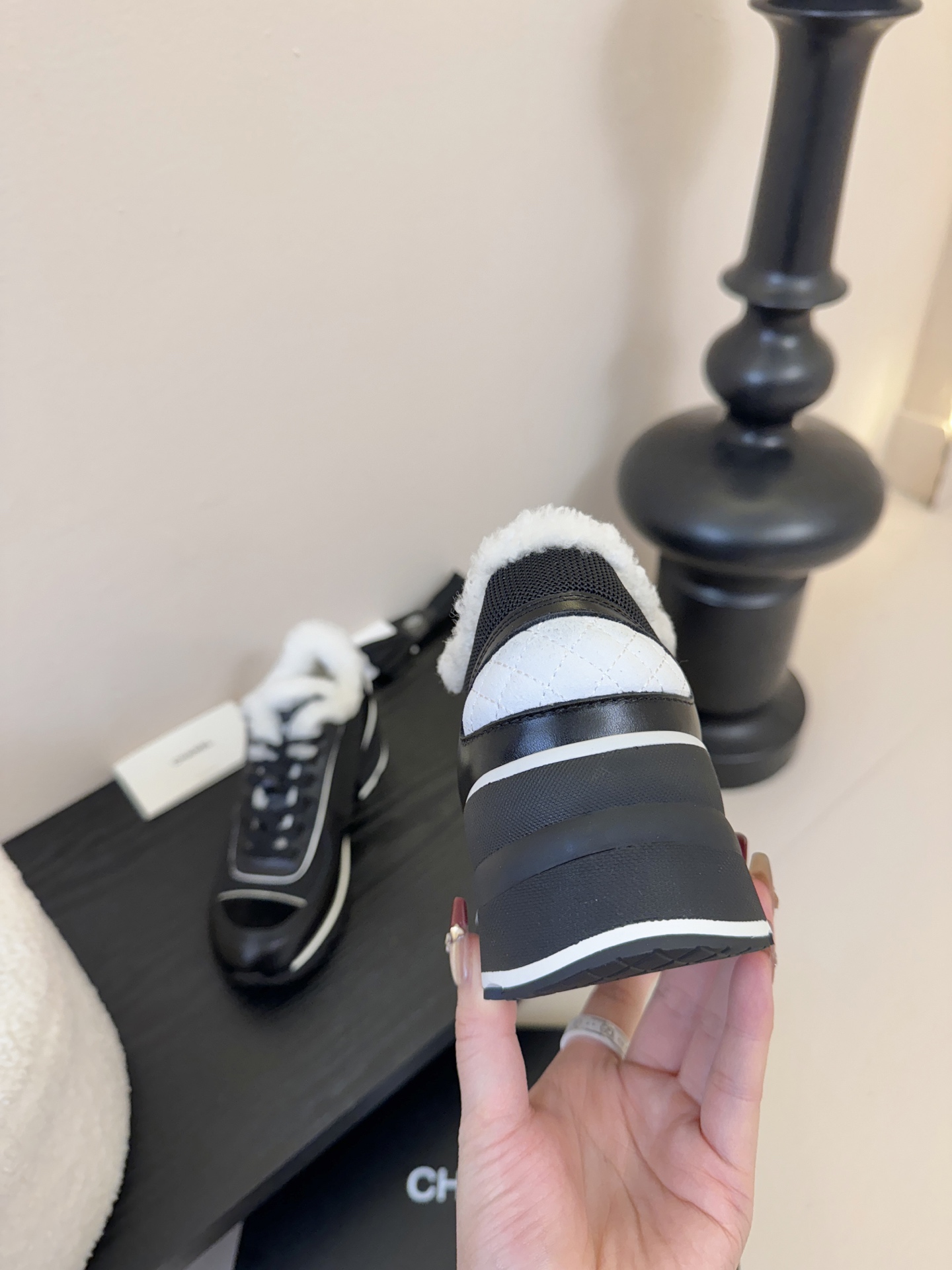 Chanl 香奈儿25k秋冬新款高跟拼色休闲运动鞋 奇奇怪怪 丑萌丑萌 专柜断货王 各大博主社交日推款，