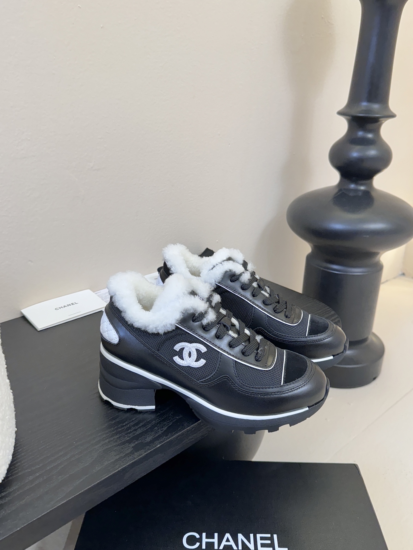 Chanl 香奈儿25k秋冬新款高跟拼色休闲运动鞋 奇奇怪怪 丑萌丑萌 专柜断货王 各大博主社交日推款，