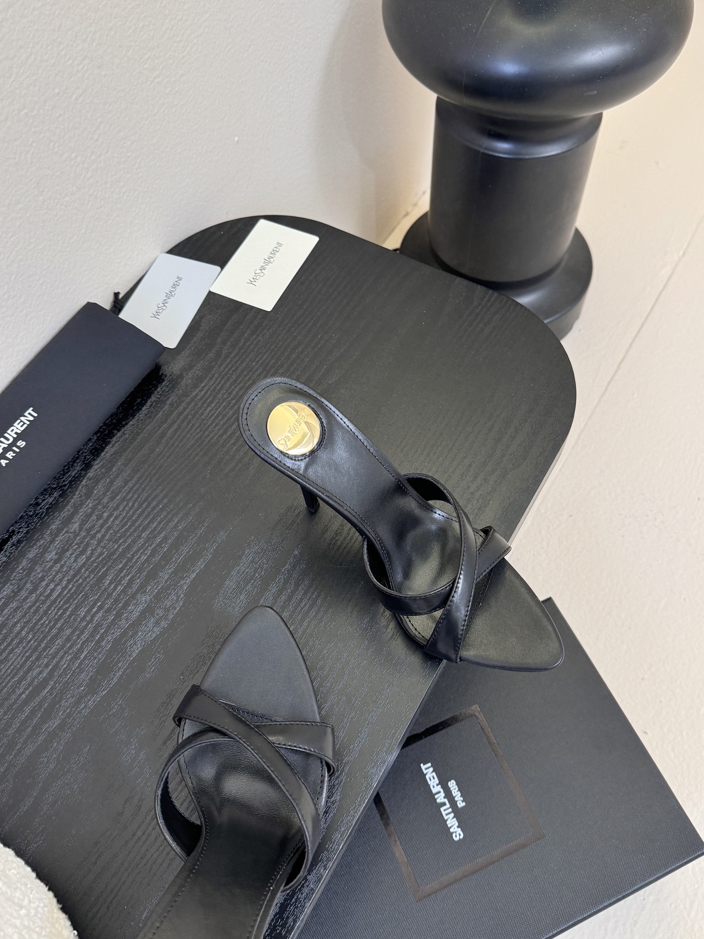 圣罗兰Saint Lauren* ss新YSL Logo高跟鞋拖Ysl走秀款高跟鞋 各种小裙子搭配起来 