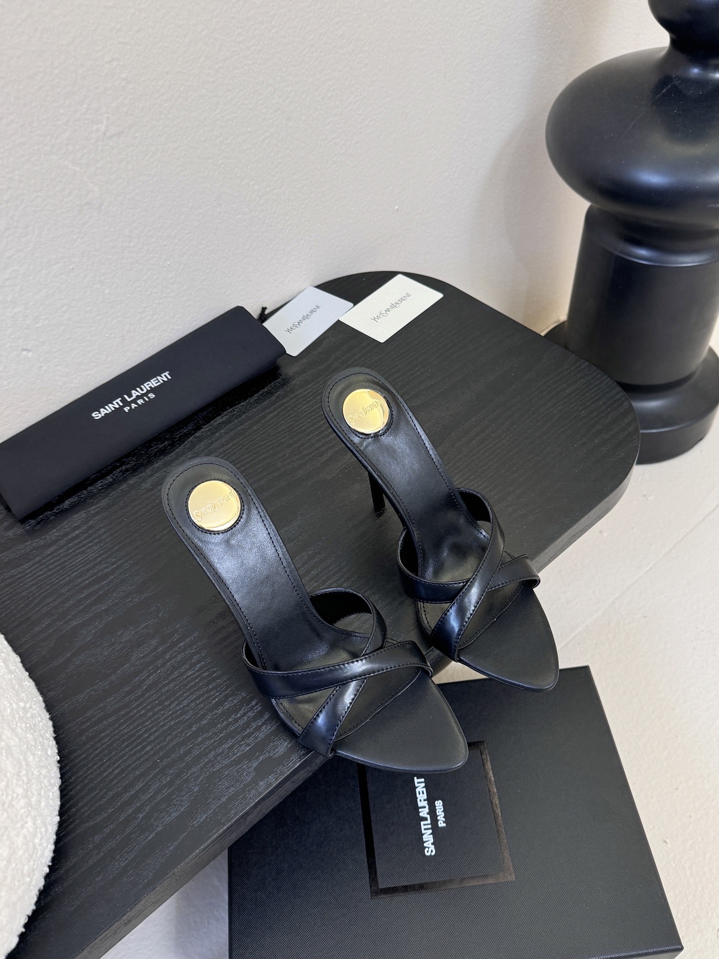 圣罗兰Saint Lauren* ss新YSL Logo高跟鞋拖Ysl走秀款高跟鞋 各种小裙子搭配起来 
