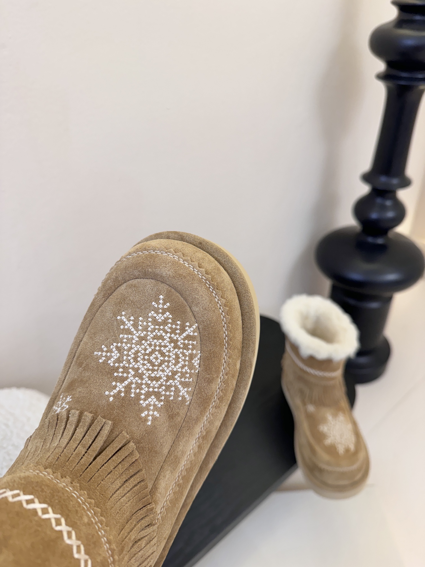 代购品质 一比一复刻，细节零差距unfolio超可爱LUMI雪地靴，打造精巧松弛，恰到好处的时尚，灵感源