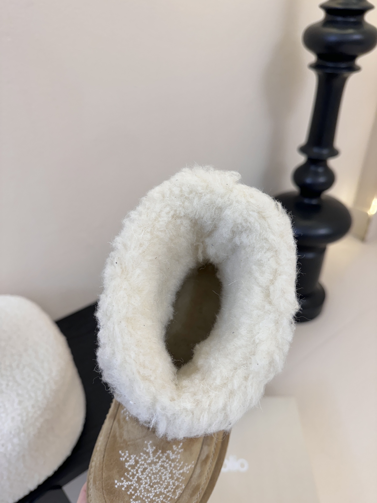 代购品质 一比一复刻，细节零差距unfolio超可爱LUMI雪地靴，打造精巧松弛，恰到好处的时尚，灵感源