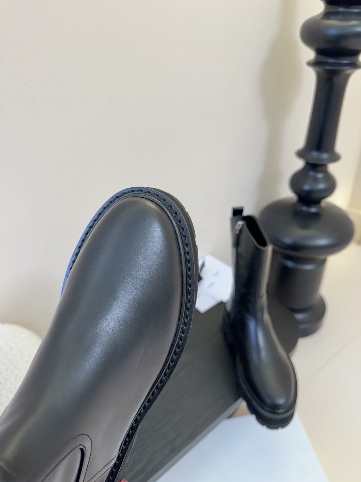 CELINE塞琳 25秋冬新款杨幂同款 短靴 凯旋门英伦风短靴 简约大气时髦 耐看不过时 是时尚圈永不退