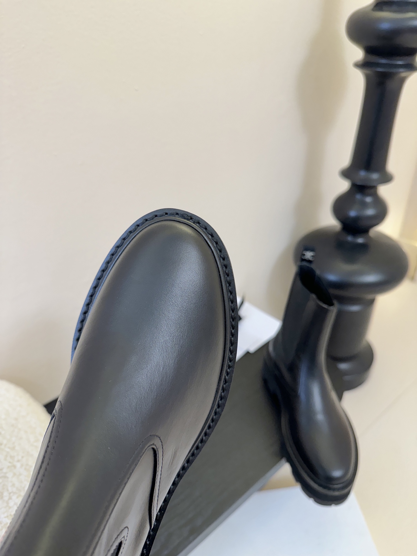 CELINE塞琳 25秋冬新款杨幂同款 短靴 凯旋门英伦风短靴 简约大气时髦 耐看不过时 是时尚圈永不退