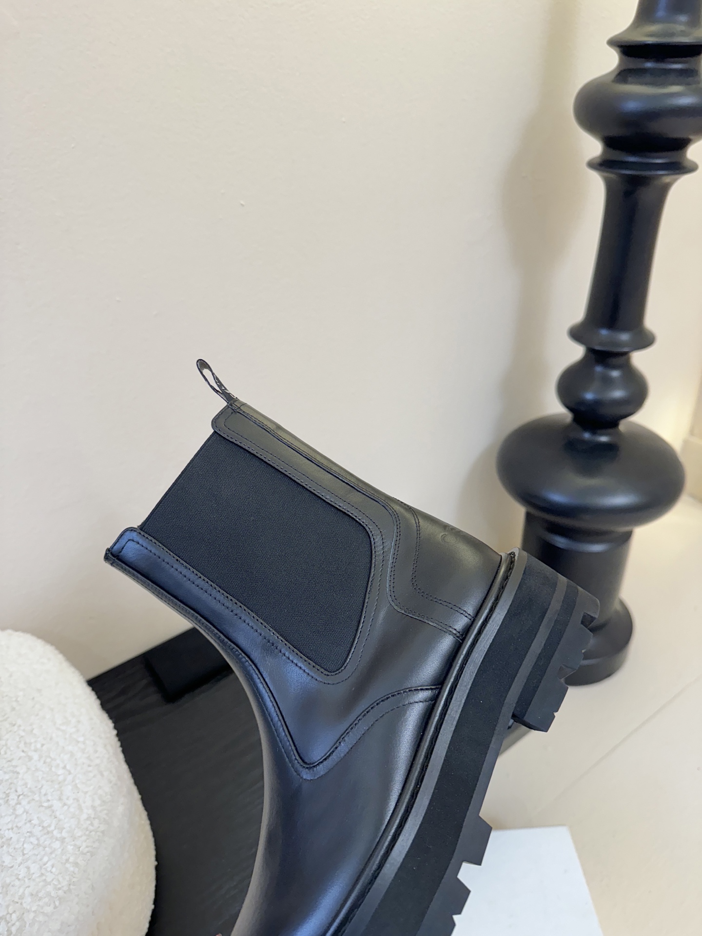 CELINE塞琳 25秋冬新款杨幂同款 短靴 凯旋门英伦风短靴 简约大气时髦 耐看不过时 是时尚圈永不退