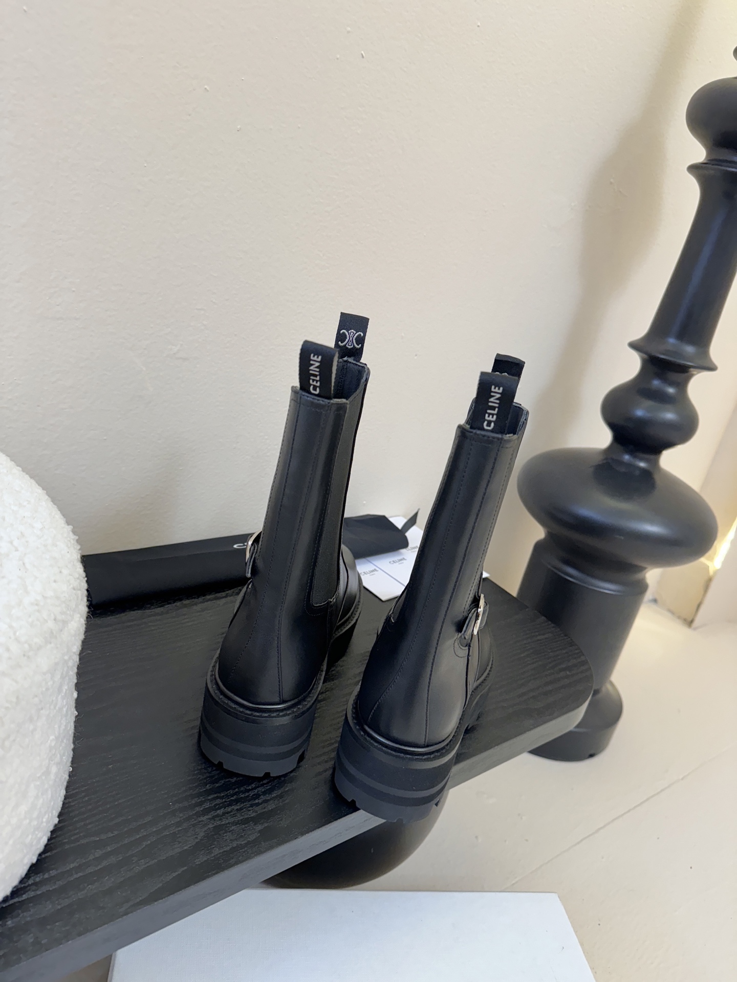 CELINE塞琳 25秋冬新款杨幂同款 短靴 凯旋门英伦风短靴 简约大气时髦 耐看不过时 是时尚圈永不退