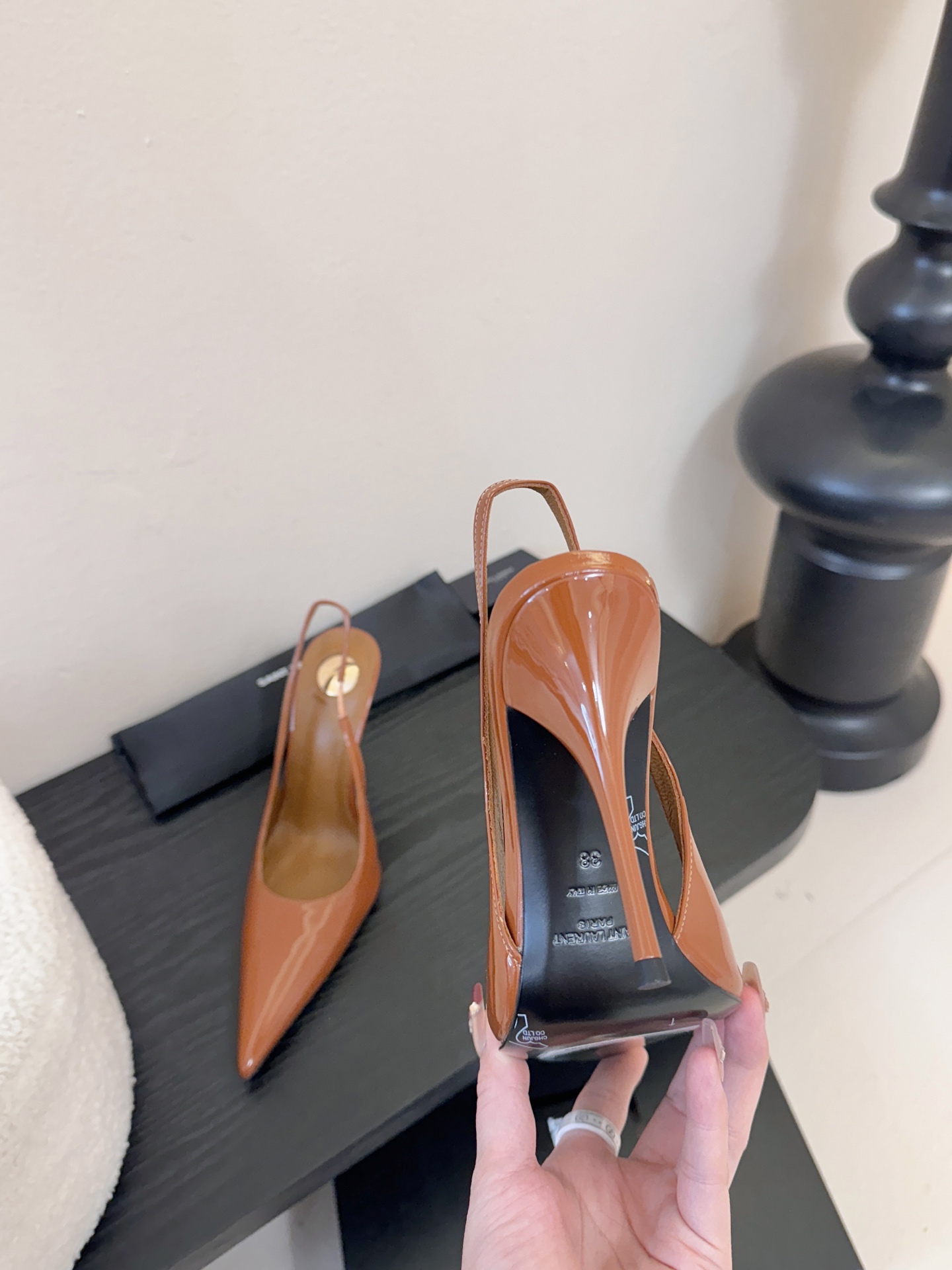 Saint Laurent / 圣罗兰Lee金属钻链条尖头高跟鞋YSL姐姐的美丽尤物高跟鞋 又是人间圣罗