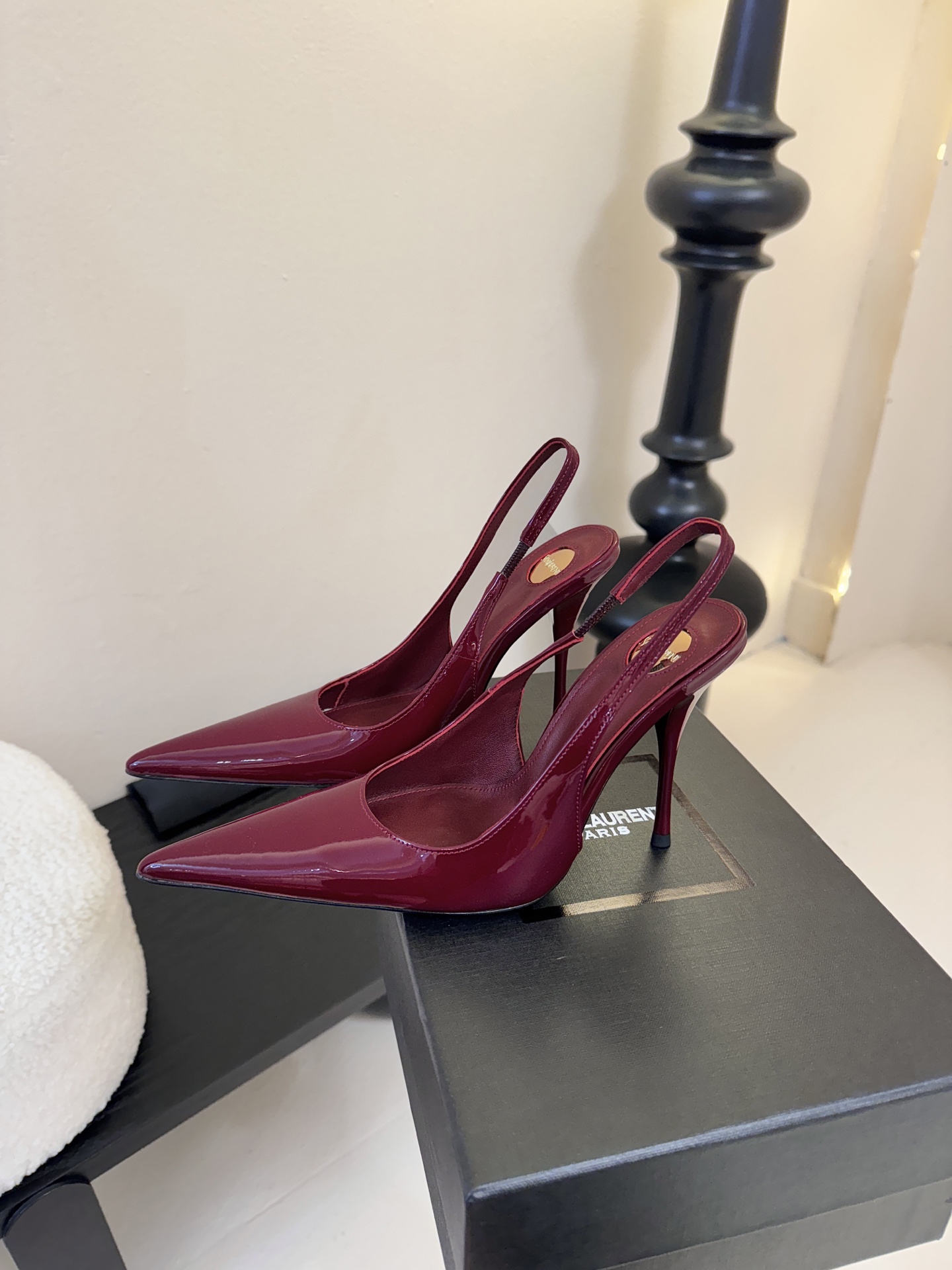 Saint Laurent / 圣罗兰Lee金属钻链条尖头高跟鞋YSL姐姐的美丽尤物高跟鞋 又是人间圣罗