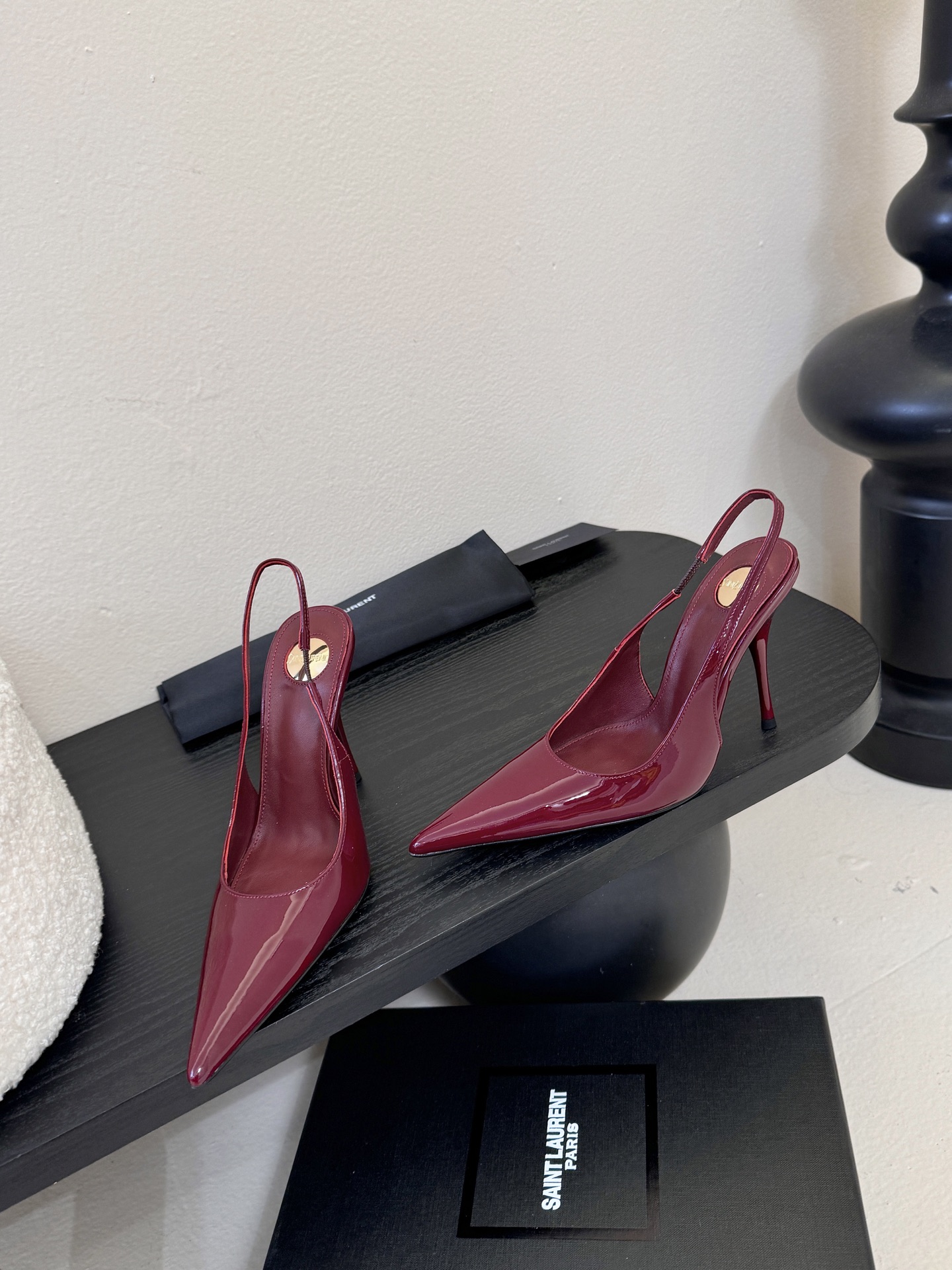 Saint Laurent / 圣罗兰Lee金属钻链条尖头高跟鞋YSL姐姐的美丽尤物高跟鞋 又是人间圣罗