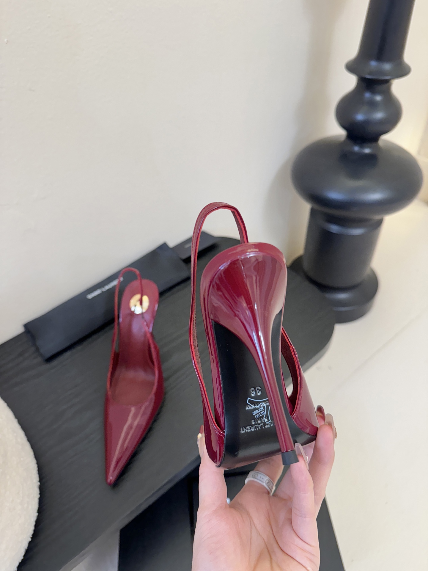 Saint Laurent / 圣罗兰Lee金属钻链条尖头高跟鞋YSL姐姐的美丽尤物高跟鞋 又是人间圣罗