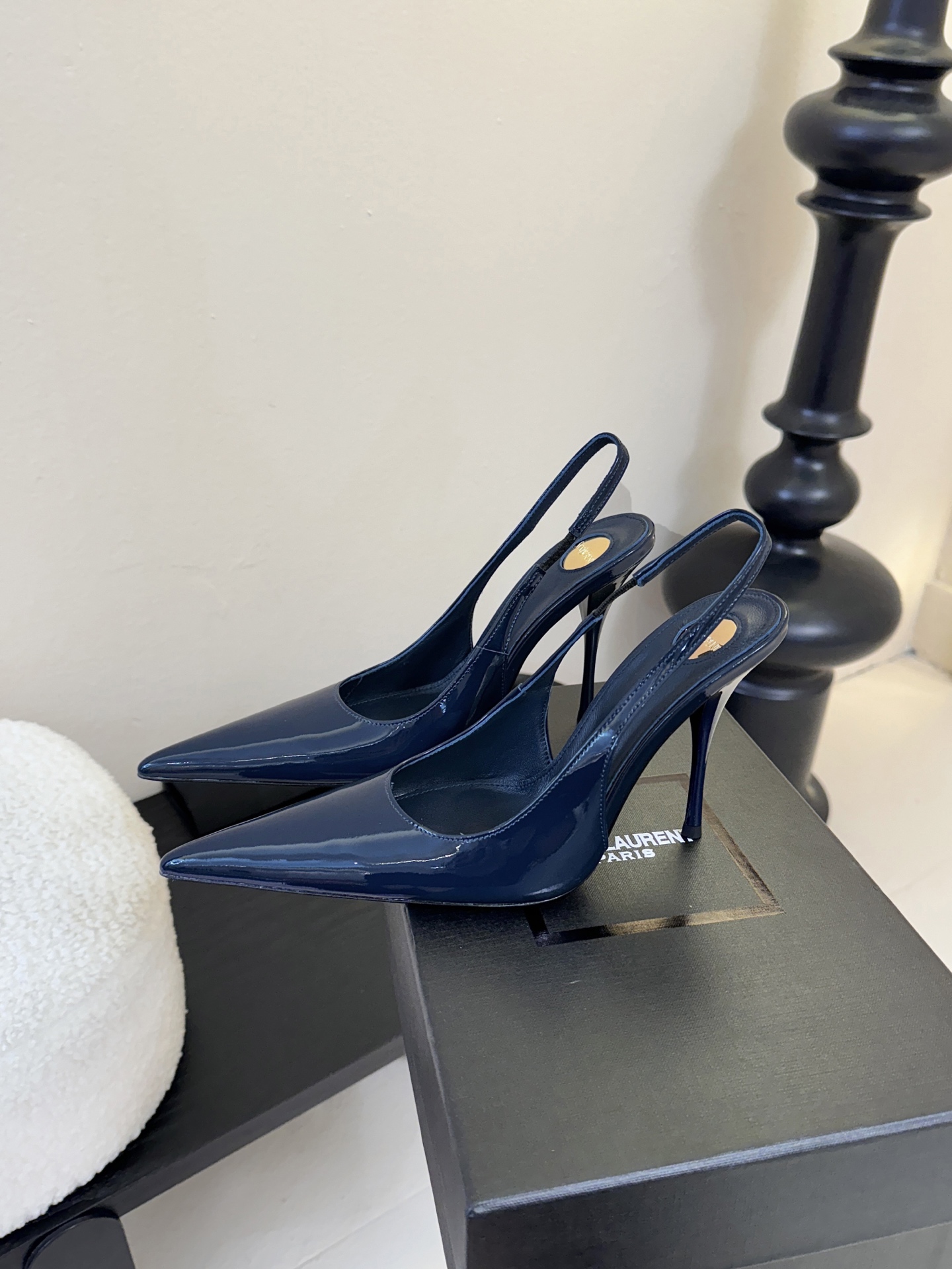 Saint Laurent / 圣罗兰Lee金属钻链条尖头高跟鞋YSL姐姐的美丽尤物高跟鞋 又是人间圣罗