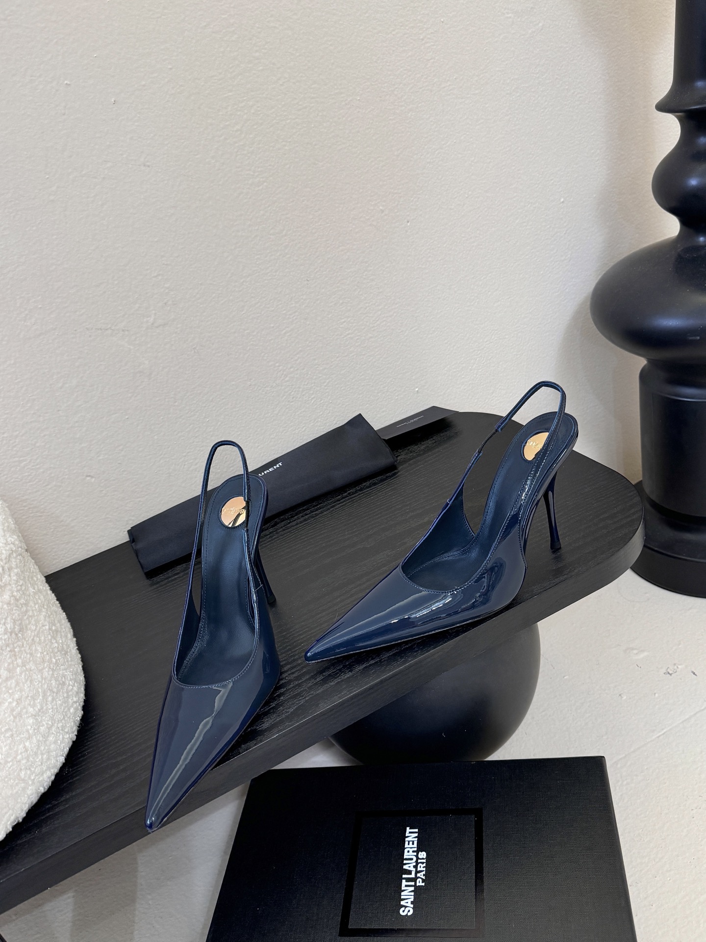 Saint Laurent / 圣罗兰Lee金属钻链条尖头高跟鞋YSL姐姐的美丽尤物高跟鞋 又是人间圣罗