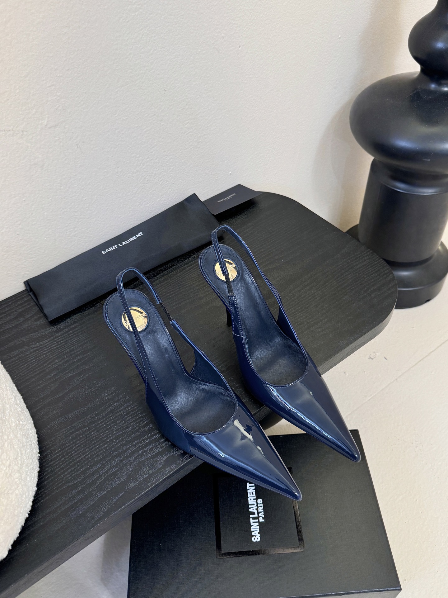 Saint Laurent / 圣罗兰Lee金属钻链条尖头高跟鞋YSL姐姐的美丽尤物高跟鞋 又是人间圣罗