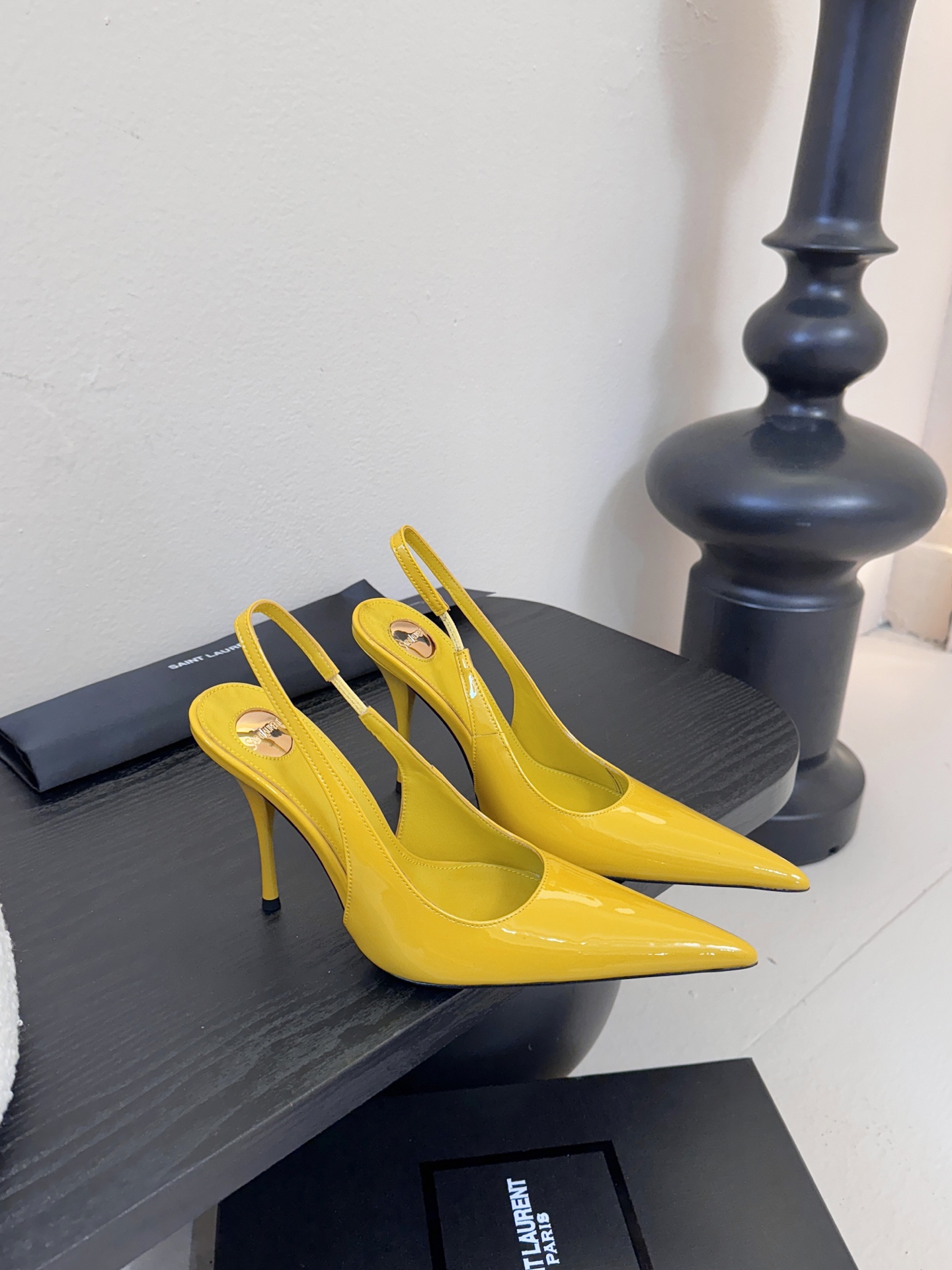 Saint Laurent / 圣罗兰Lee金属钻链条尖头高跟鞋YSL姐姐的美丽尤物高跟鞋 又是人间圣罗