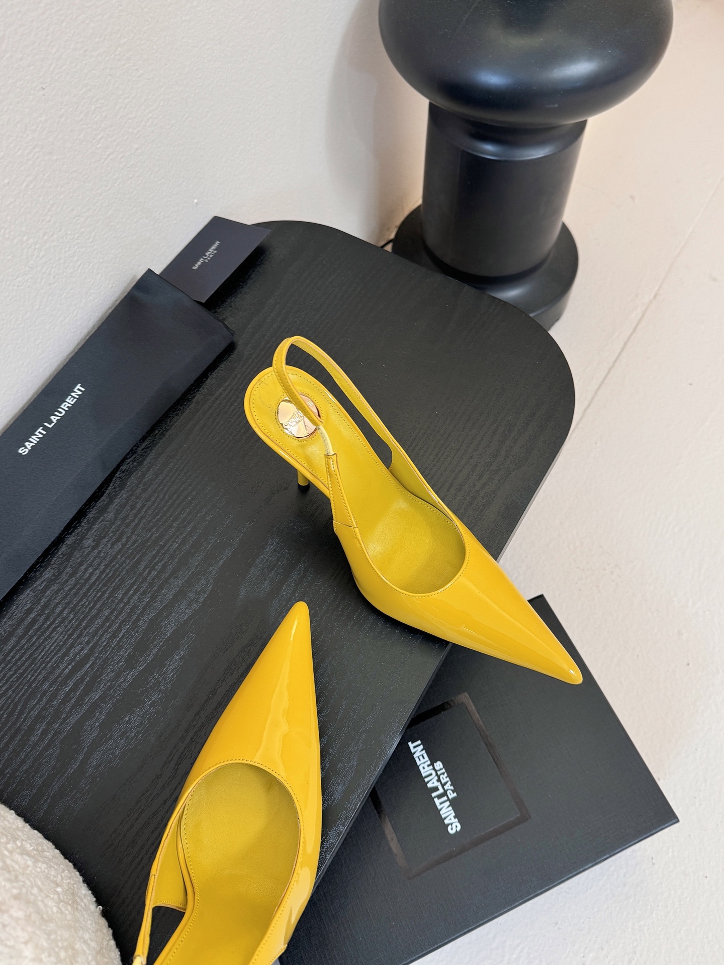 Saint Laurent / 圣罗兰Lee金属钻链条尖头高跟鞋YSL姐姐的美丽尤物高跟鞋 又是人间圣罗