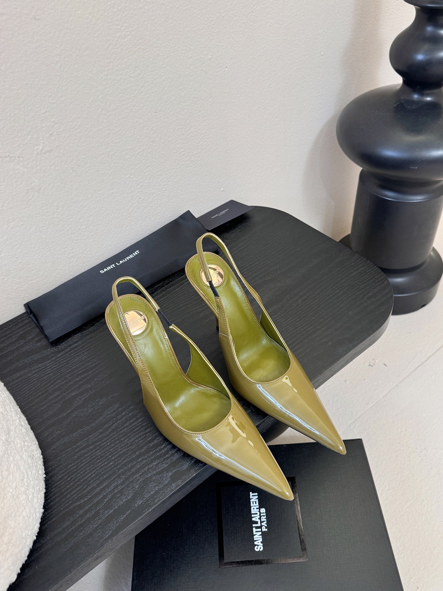 Saint Laurent / 圣罗兰Lee金属钻链条尖头高跟鞋YSL姐姐的美丽尤物高跟鞋 又是人间圣罗