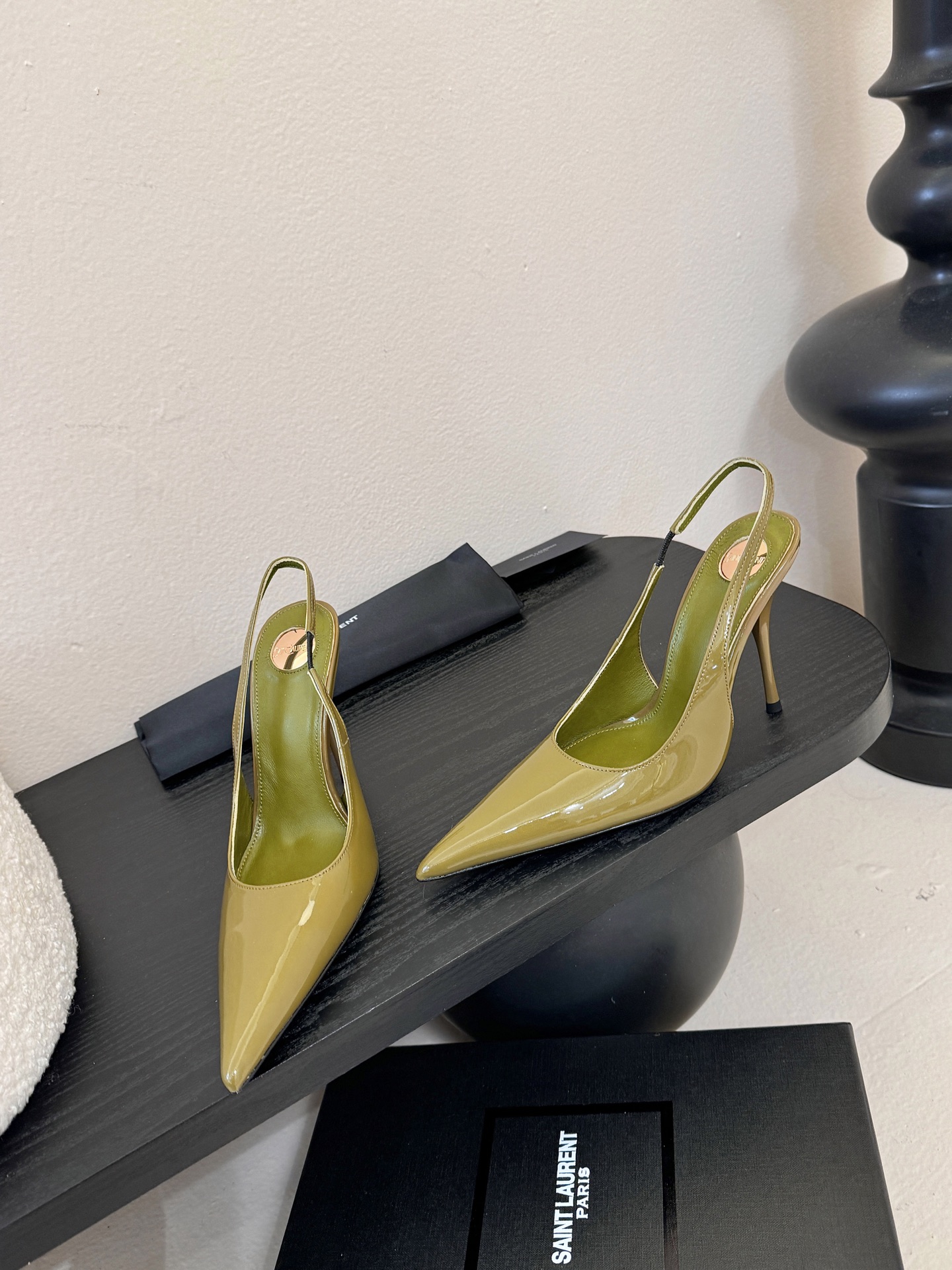 Saint Laurent / 圣罗兰Lee金属钻链条尖头高跟鞋YSL姐姐的美丽尤物高跟鞋 又是人间圣罗
