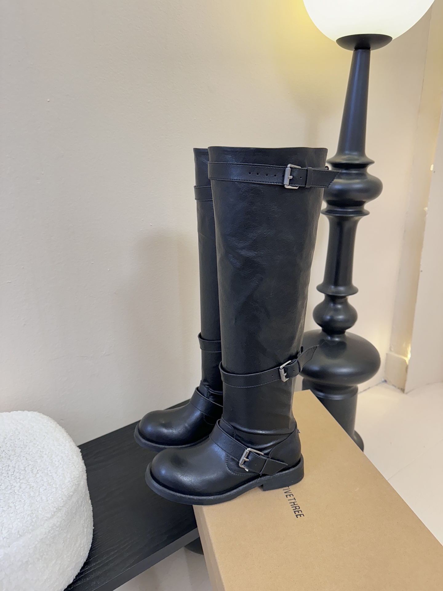 Negative Three骑士靴 氛围感的极致，真的帅到不讲理，原版定制粗犷的皮面和做旧质感，像是从电