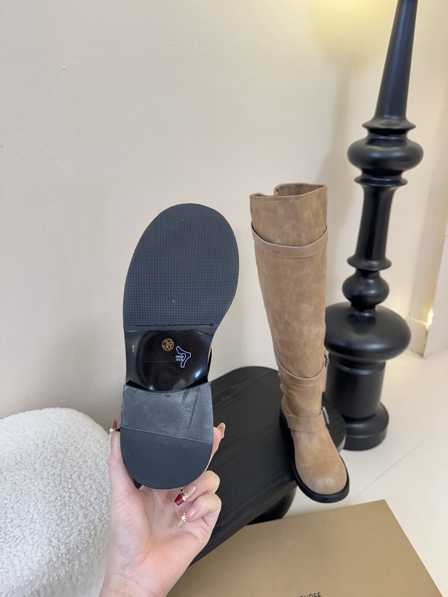 Negative Three骑士靴 氛围感的极致，真的帅到不讲理，原版定制粗犷的皮面和做旧质感，像是从电