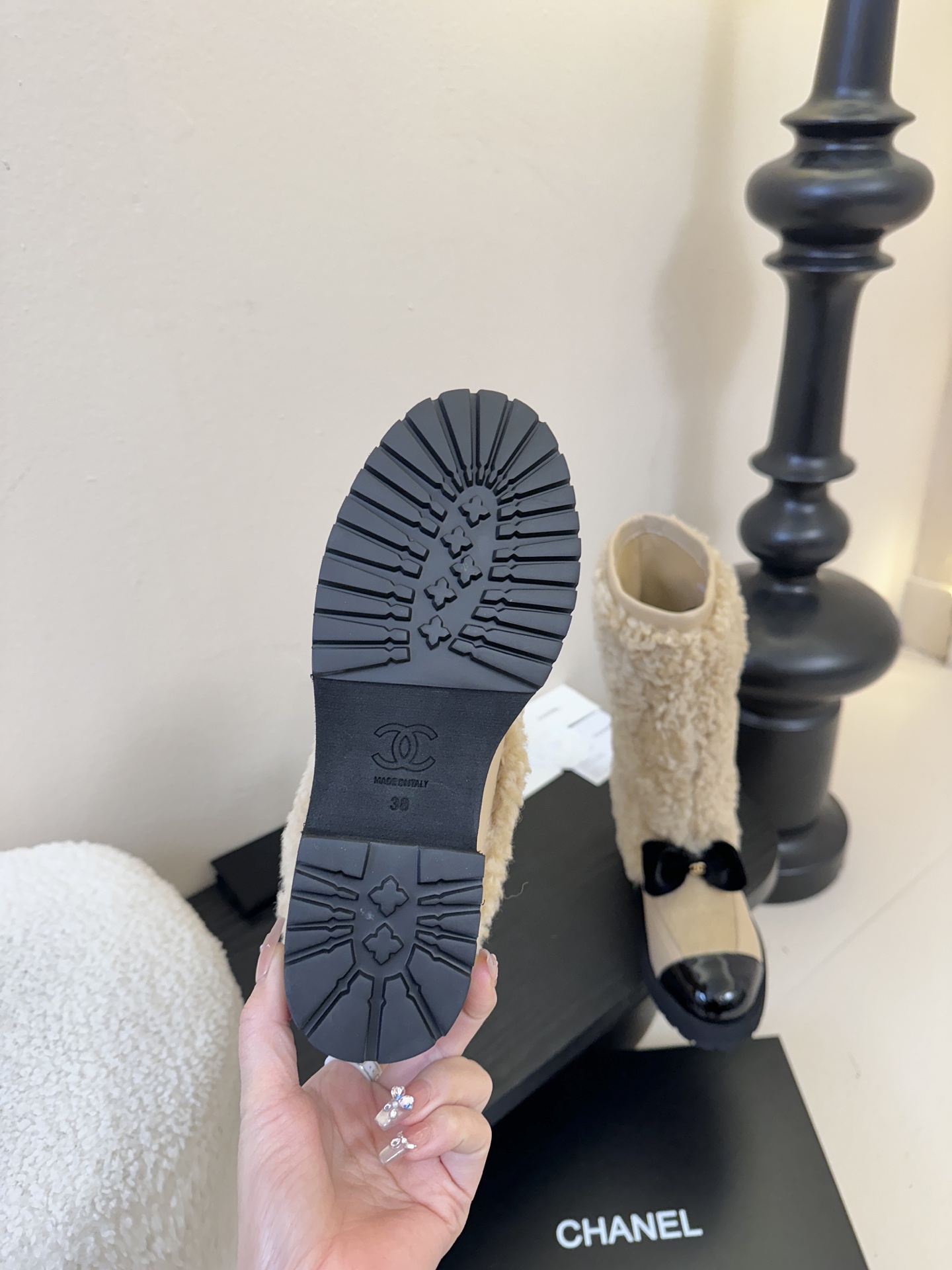 CHANEL香奈儿*小香秋冬新款雪地靴骑士靴雪地靴库靴切尔西靴真的是帅气时尚的代表马丁靴骑士靴靴筒Cha