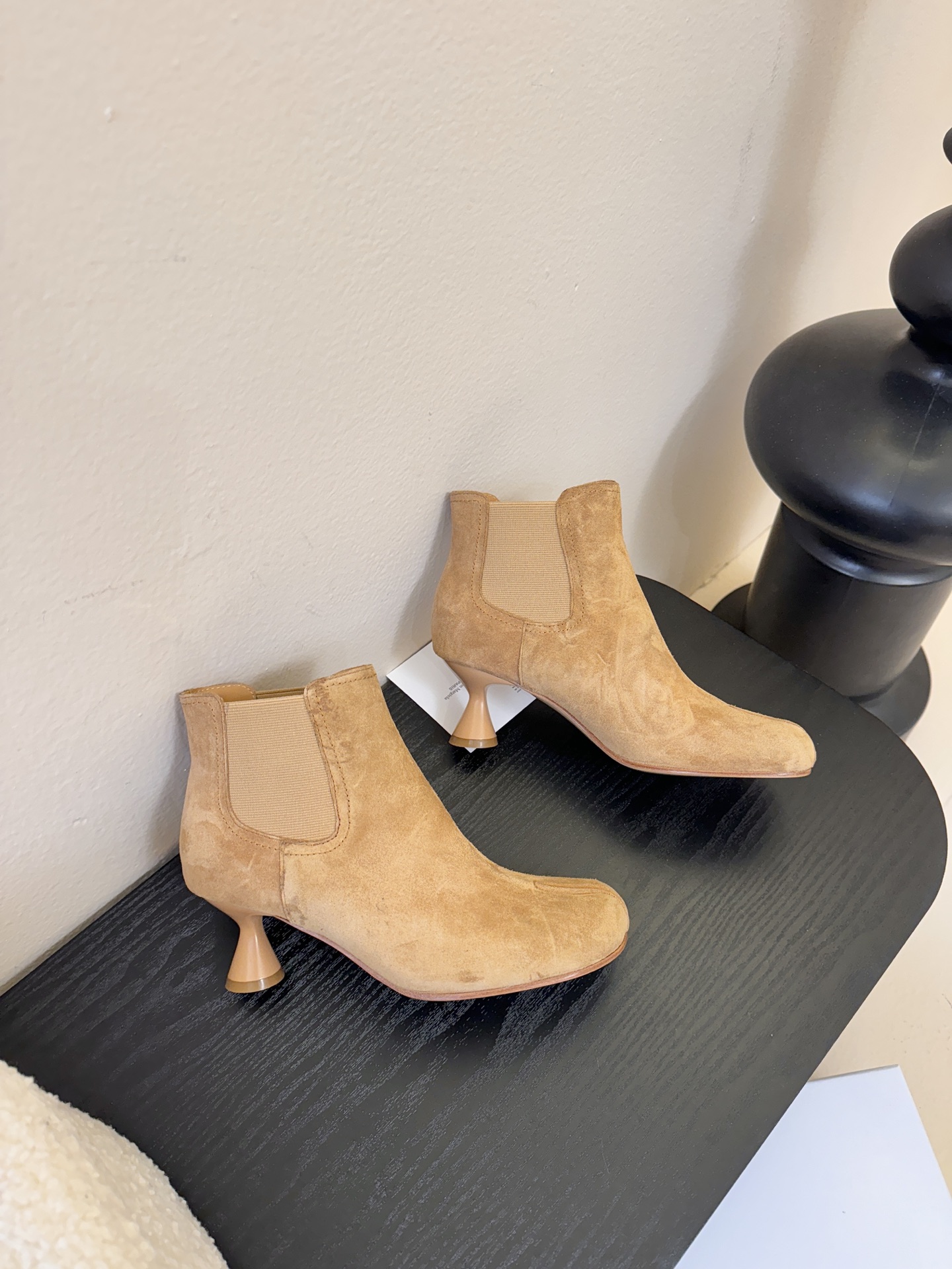 Maison Margiel* 玛吉拉分趾经典款矮跟娃娃头苹果头短靴MM6家tabi分趾鞋靴2025新品