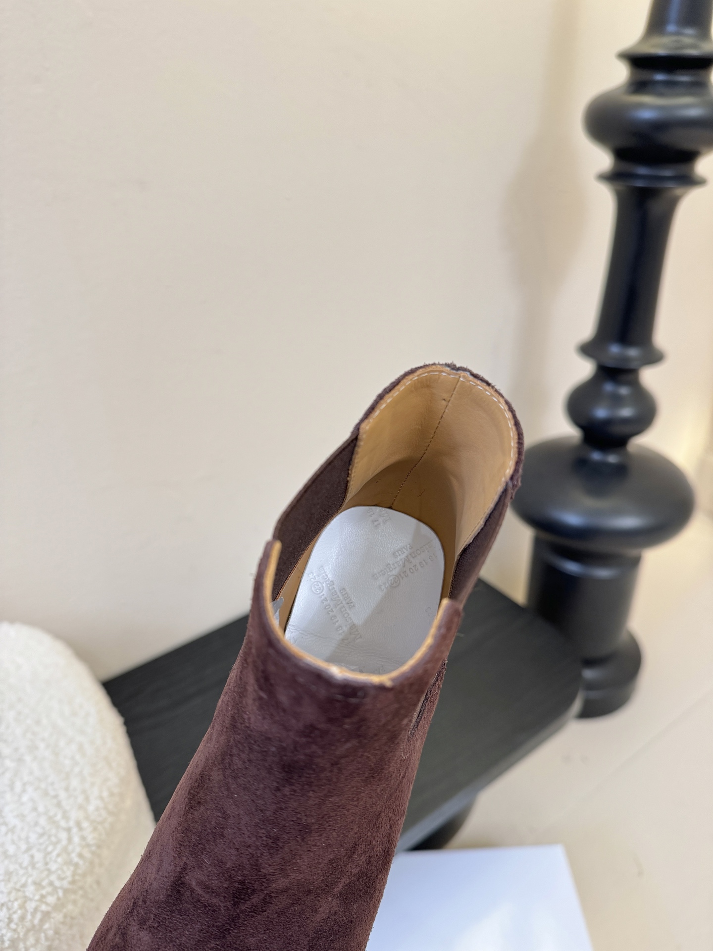 Maison Margiel* 玛吉拉分趾经典款矮跟娃娃头苹果头短靴MM6家tabi分趾鞋靴2025新品