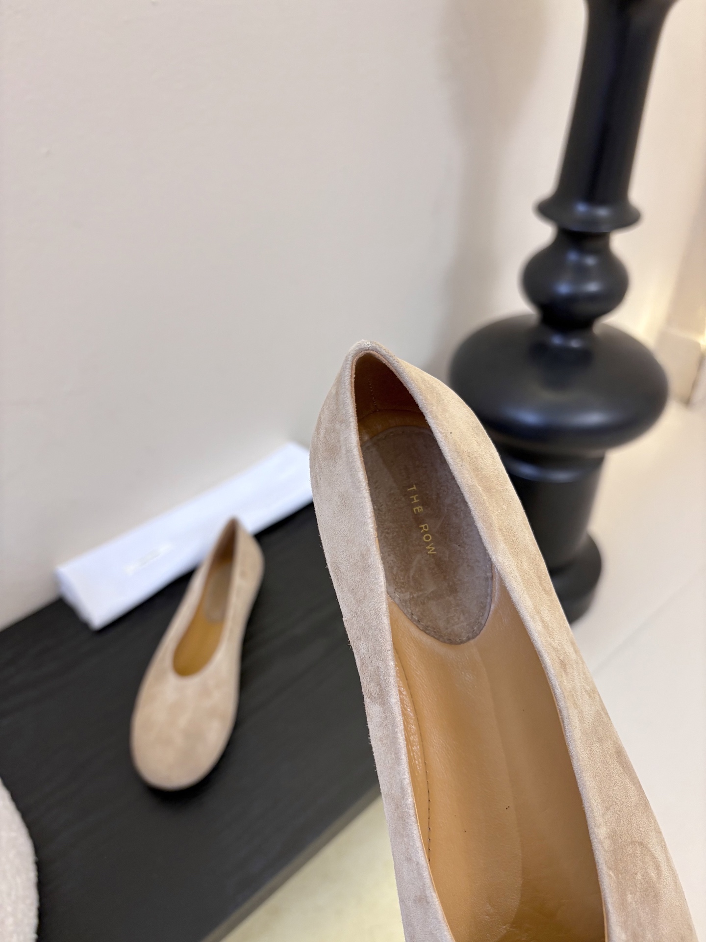 The ro*26早春新款玛丽珍平底单鞋跳舞鞋奶奶鞋！很少会看到一款跳舞鞋会做到这么精细、而且对脚的包容