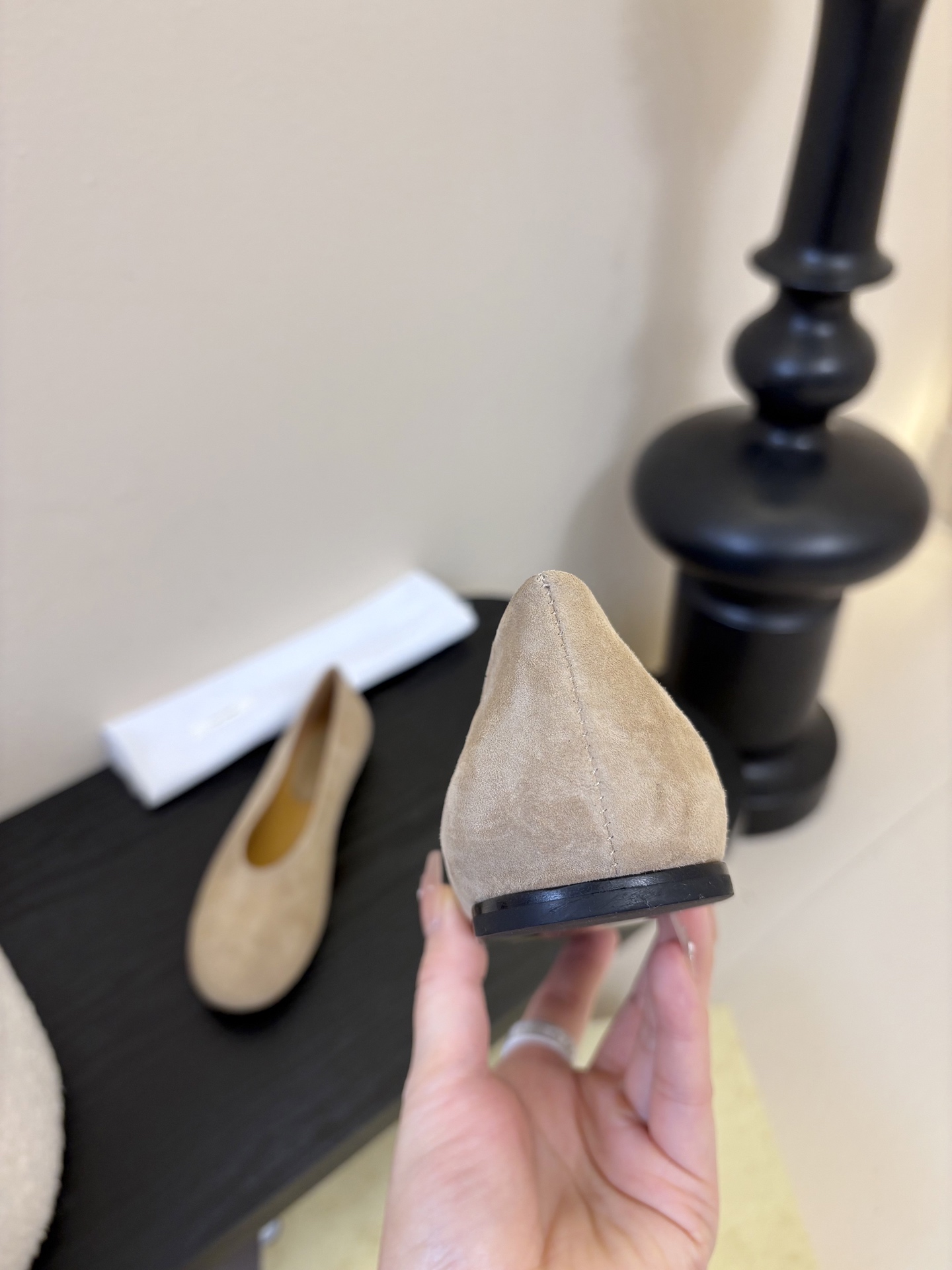 The ro*26早春新款玛丽珍平底单鞋跳舞鞋奶奶鞋！很少会看到一款跳舞鞋会做到这么精细、而且对脚的包容