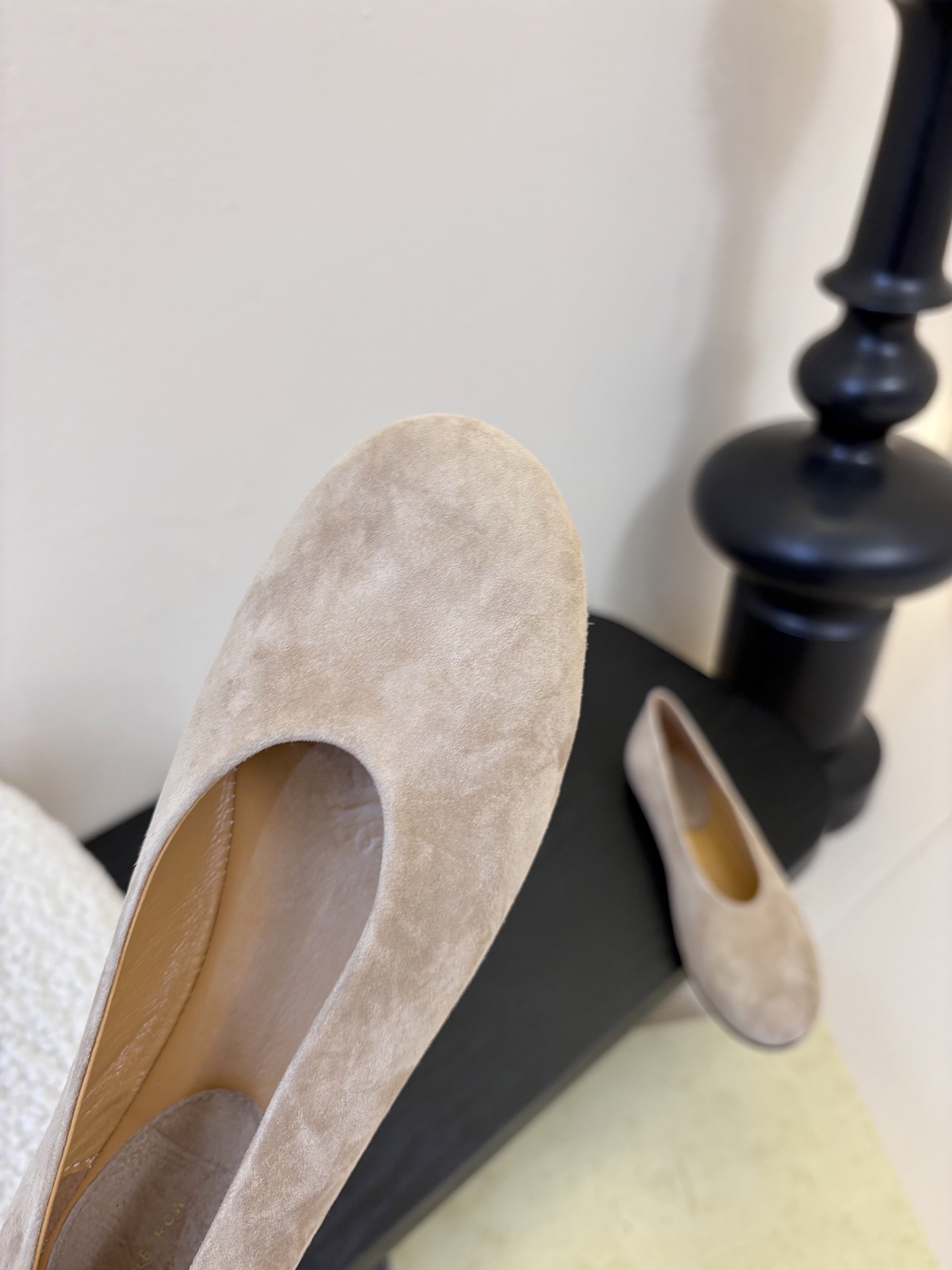 The ro*26早春新款玛丽珍平底单鞋跳舞鞋奶奶鞋！很少会看到一款跳舞鞋会做到这么精细、而且对脚的包容