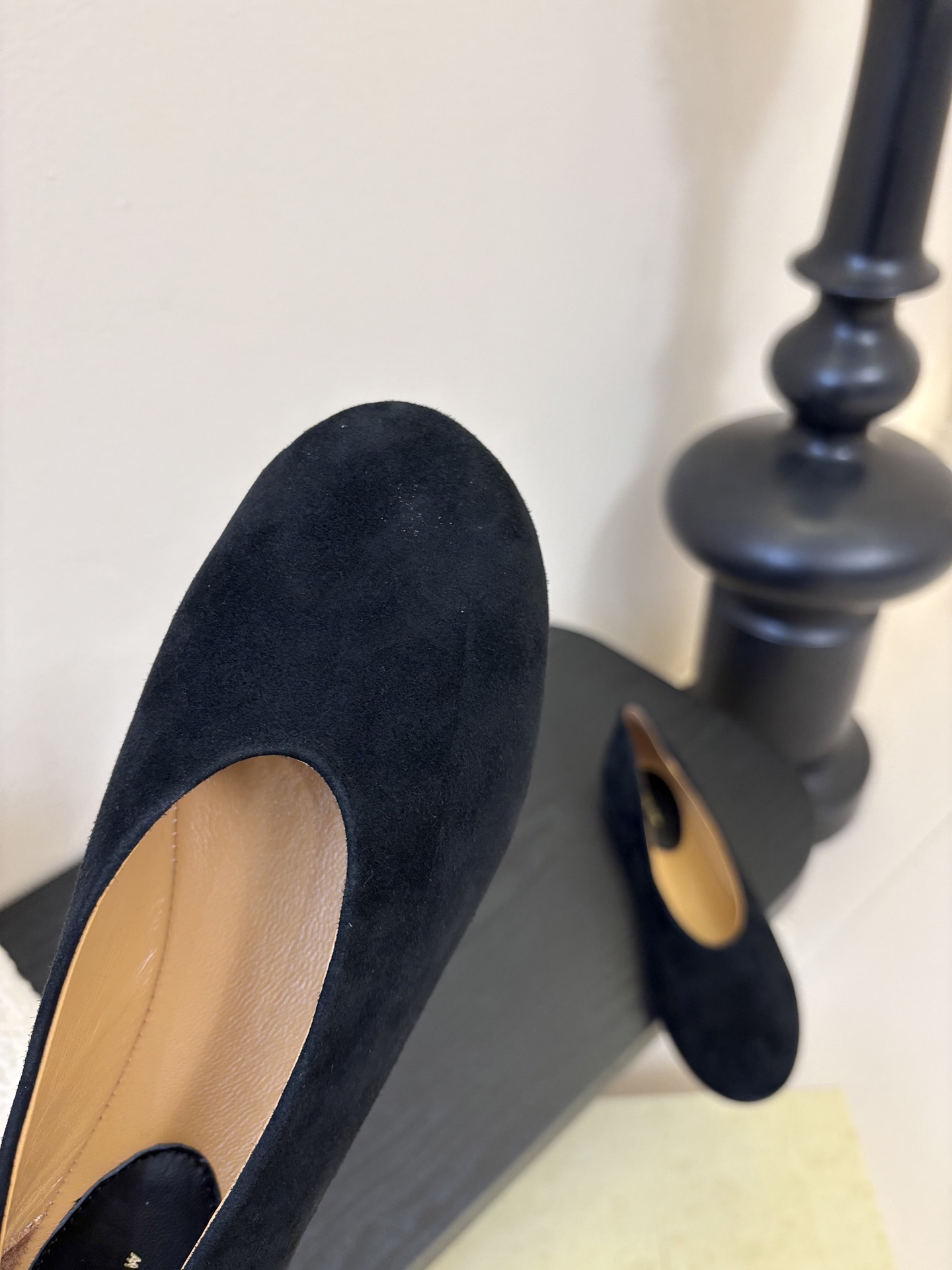 The ro*26早春新款玛丽珍平底单鞋跳舞鞋奶奶鞋！很少会看到一款跳舞鞋会做到这么精细、而且对脚的包容