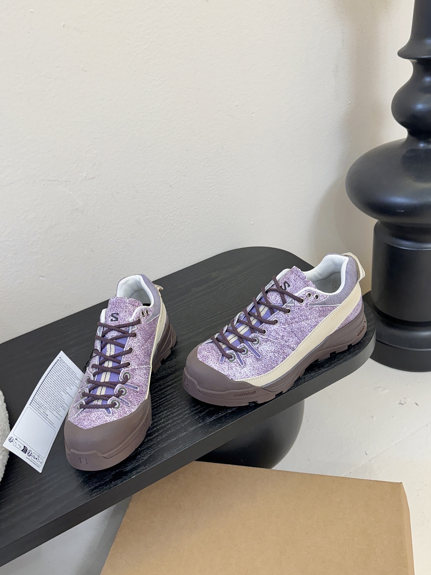 萨落蒙代购级别MM6针织SALOMON 联名款半拖鬼才设计师品牌，一个轻奢品牌‼️上脚很百搭哦，也很随脚