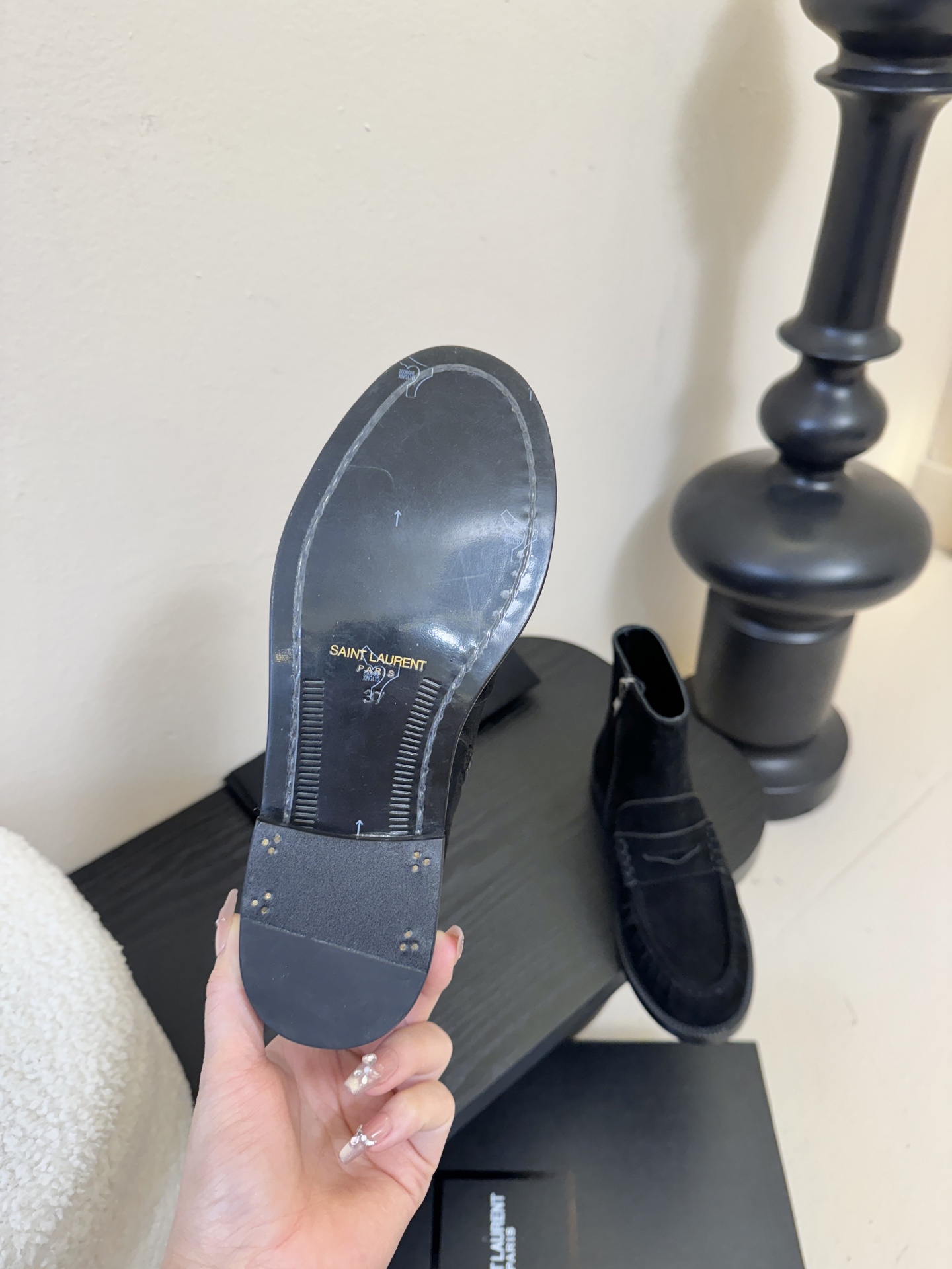 Saint Laurent圣罗兰秋冬最新款布洛克短靴 超多明星时尚博主种草 大小质感与原版完全一致✔️鞋