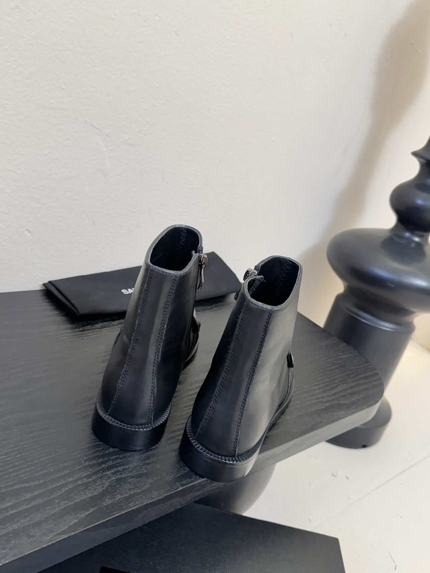 Saint Laurent圣罗兰秋冬最新款布洛克短靴 超多明星时尚博主种草 大小质感与原版完全一致✔️鞋