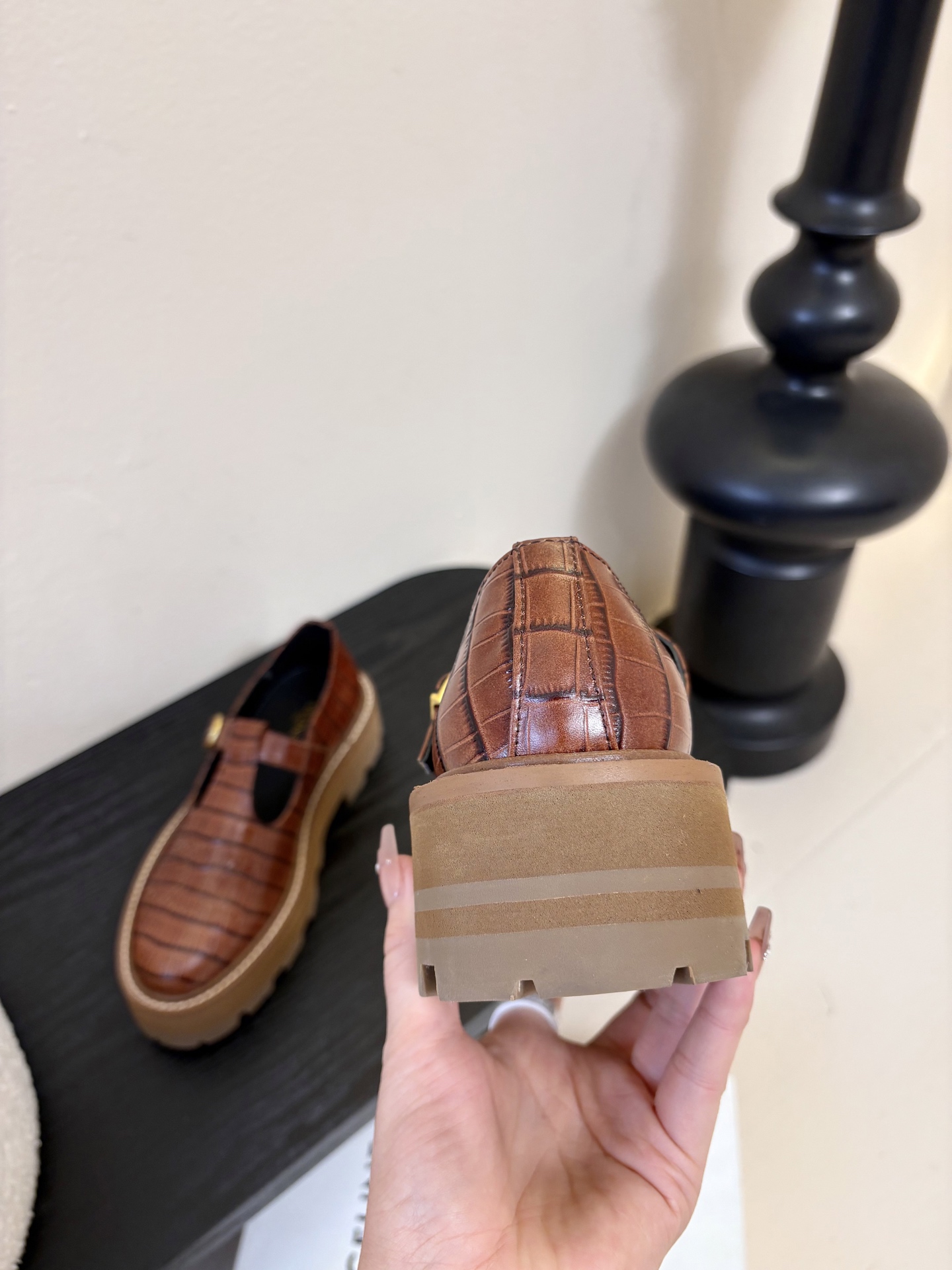 CELINE·思琳/赛琳秋冬款BULKY系列 厚底 流苏 布洛克 雕花 乐福鞋 德比鞋原版购入开发 做货