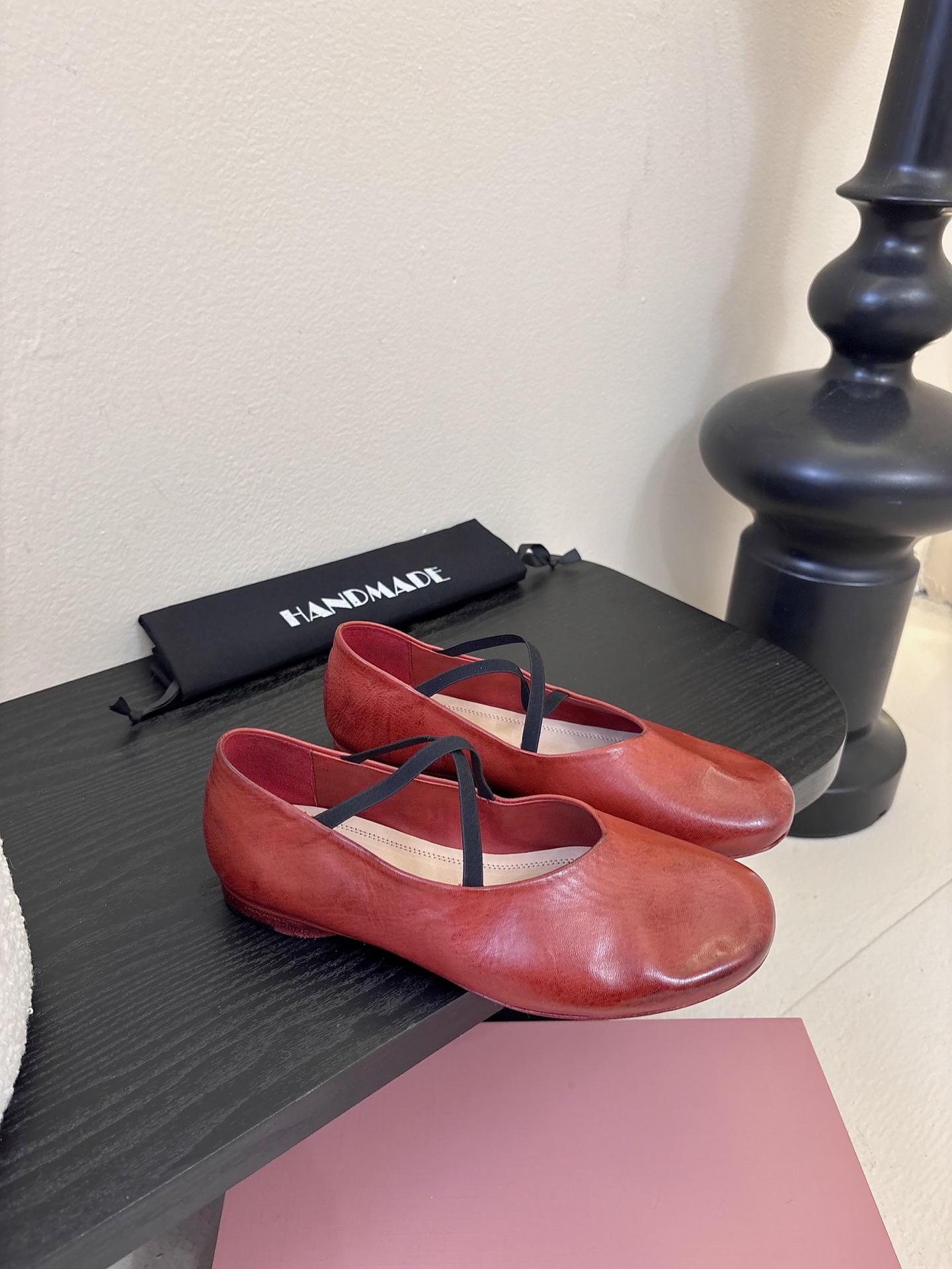 顶级HANDMADE独家新品最高版本买手代购1:1完美复刻 平底凉鞋单鞋原版开模真皮鞋底 原版套楦鞋型很