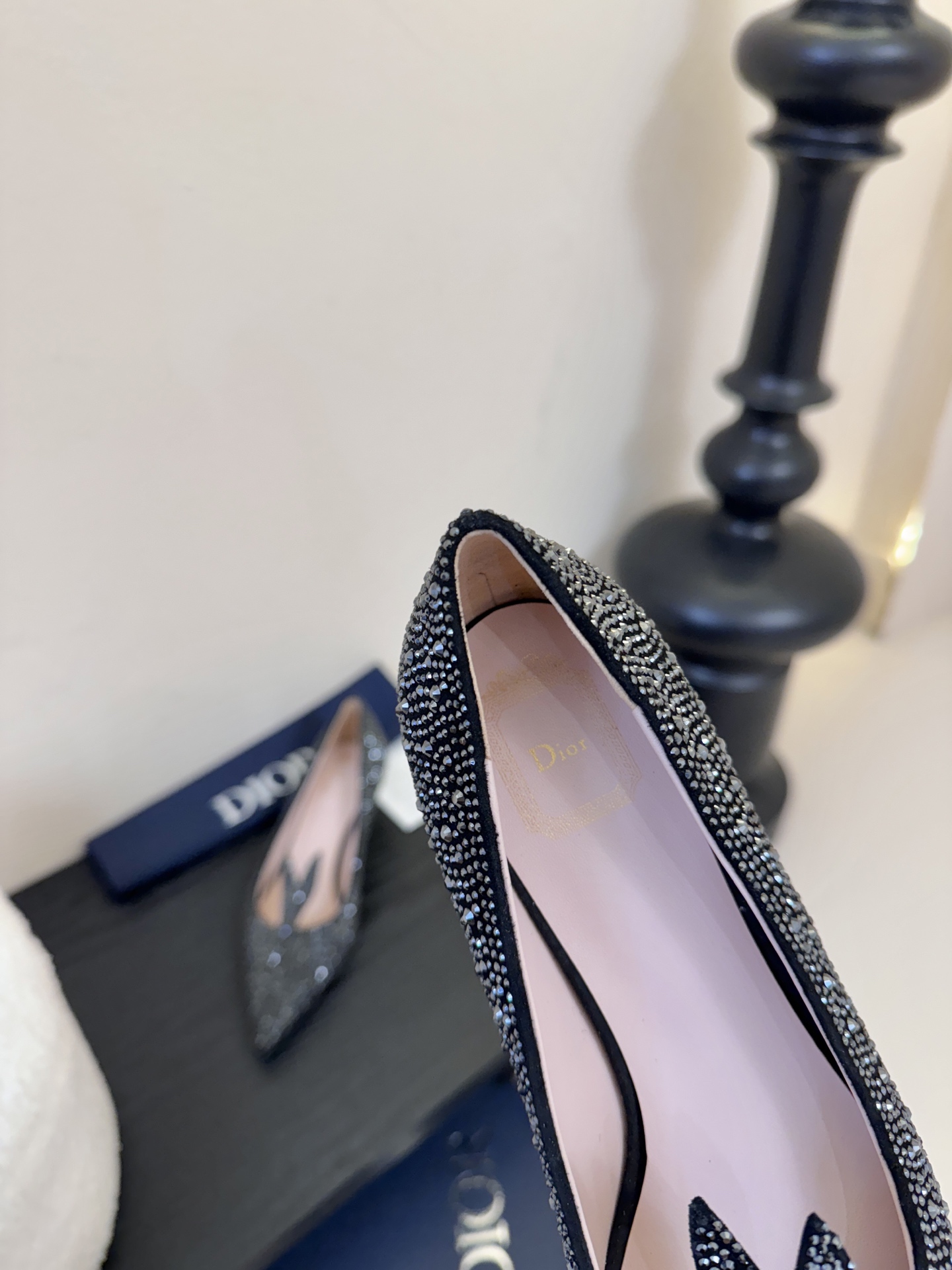 Dior 迪奥26春夏璀璨星河系列！水晶烫钻尖头高跟单鞋婚鞋！走秀新款bling...bling...水