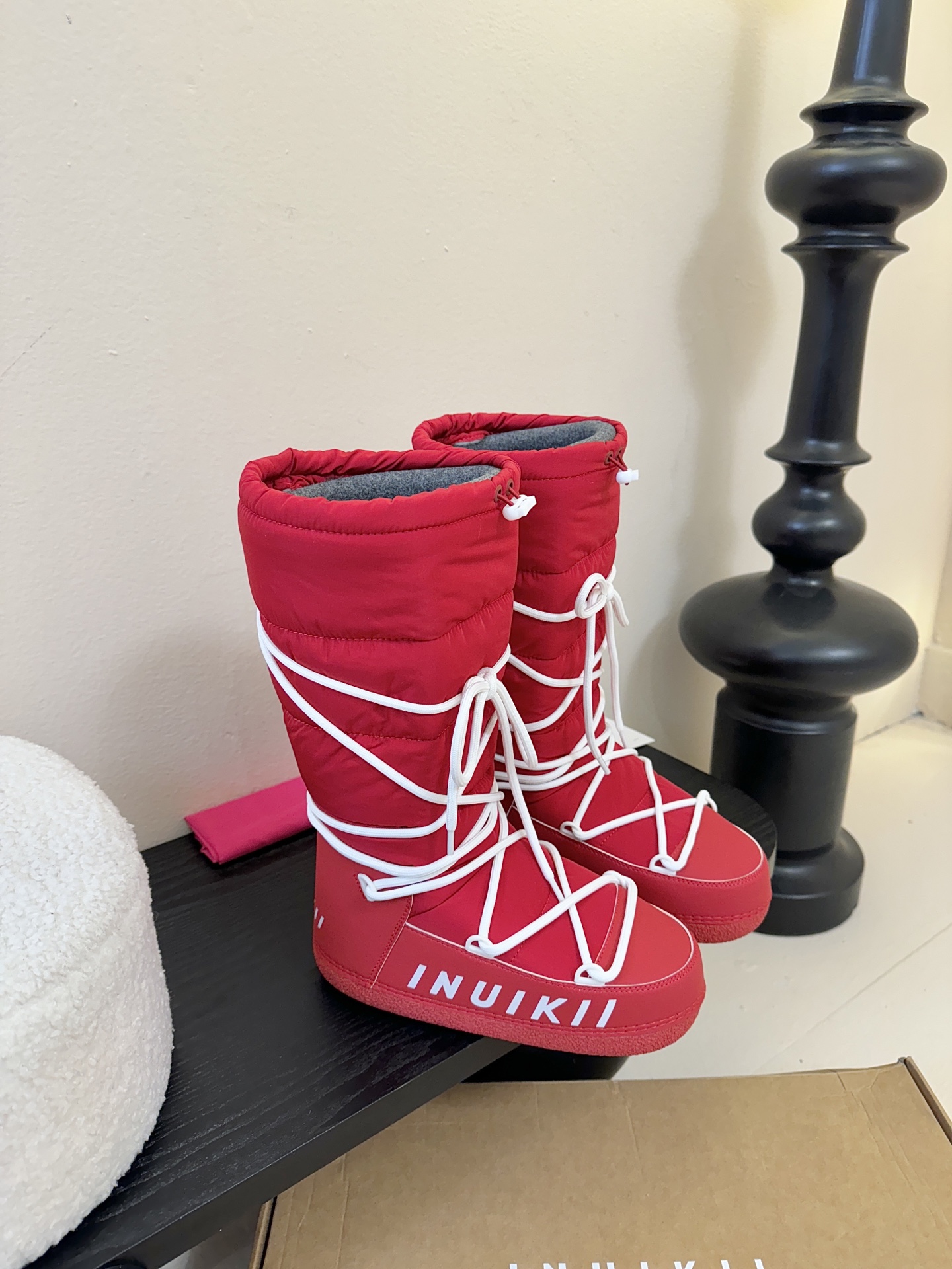 INUIKL* 新款防水多巴胺新配色厚雪地靴超级厚防水多巴胺新配色雪地靴！这款颜色真的超级多彩！搭配的超