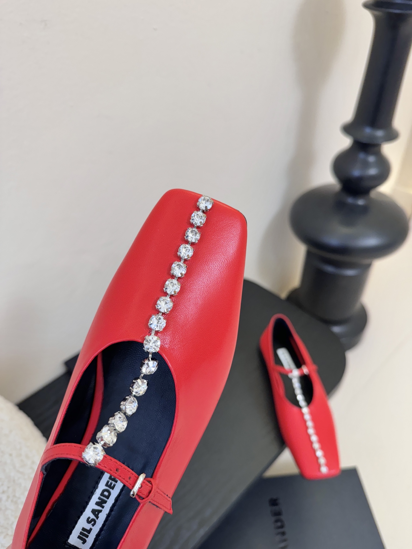 顶级 JILSANDER个性潮流新品🆕正品购入开发、完美复刻一比一做法、经典的线条设计、炒鸡百搭的一款夏