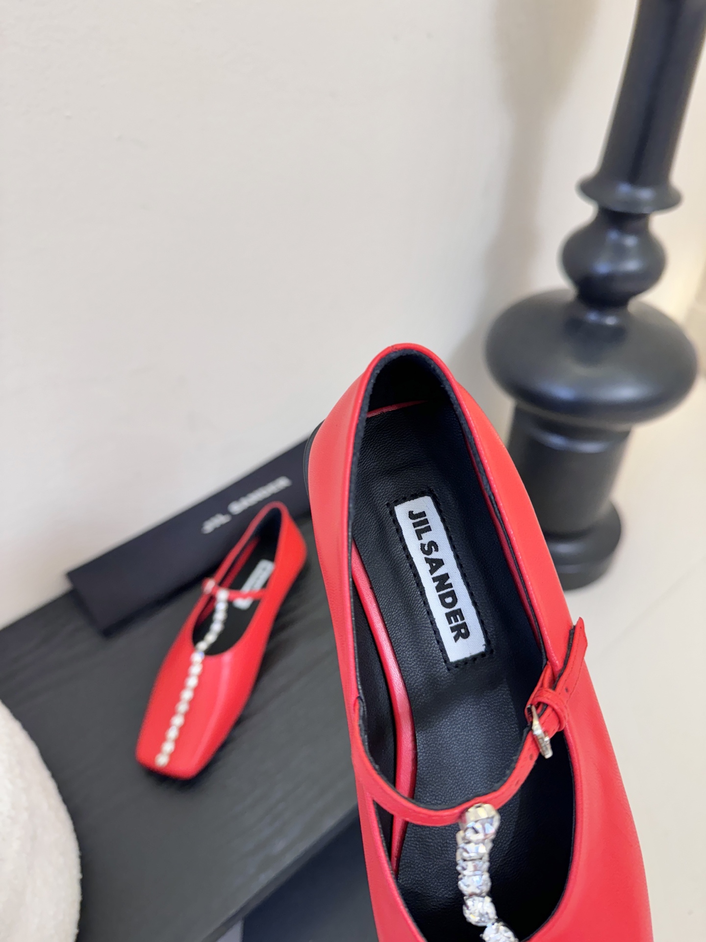 顶级 JILSANDER个性潮流新品🆕正品购入开发、完美复刻一比一做法、经典的线条设计、炒鸡百搭的一款夏