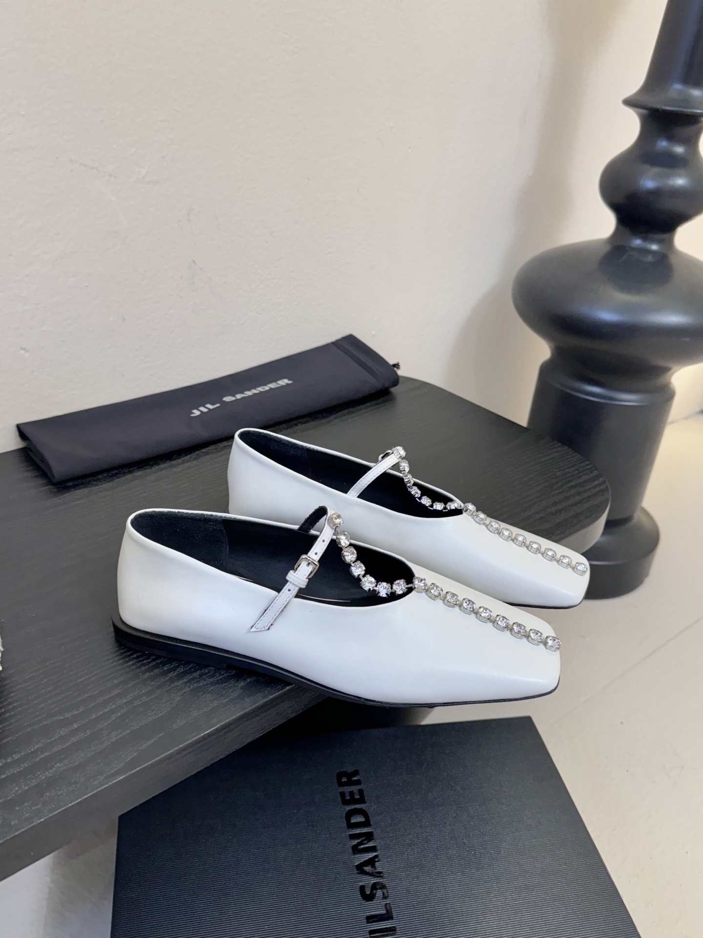 顶级 JILSANDER个性潮流新品🆕正品购入开发、完美复刻一比一做法、经典的线条设计、炒鸡百搭的一款夏