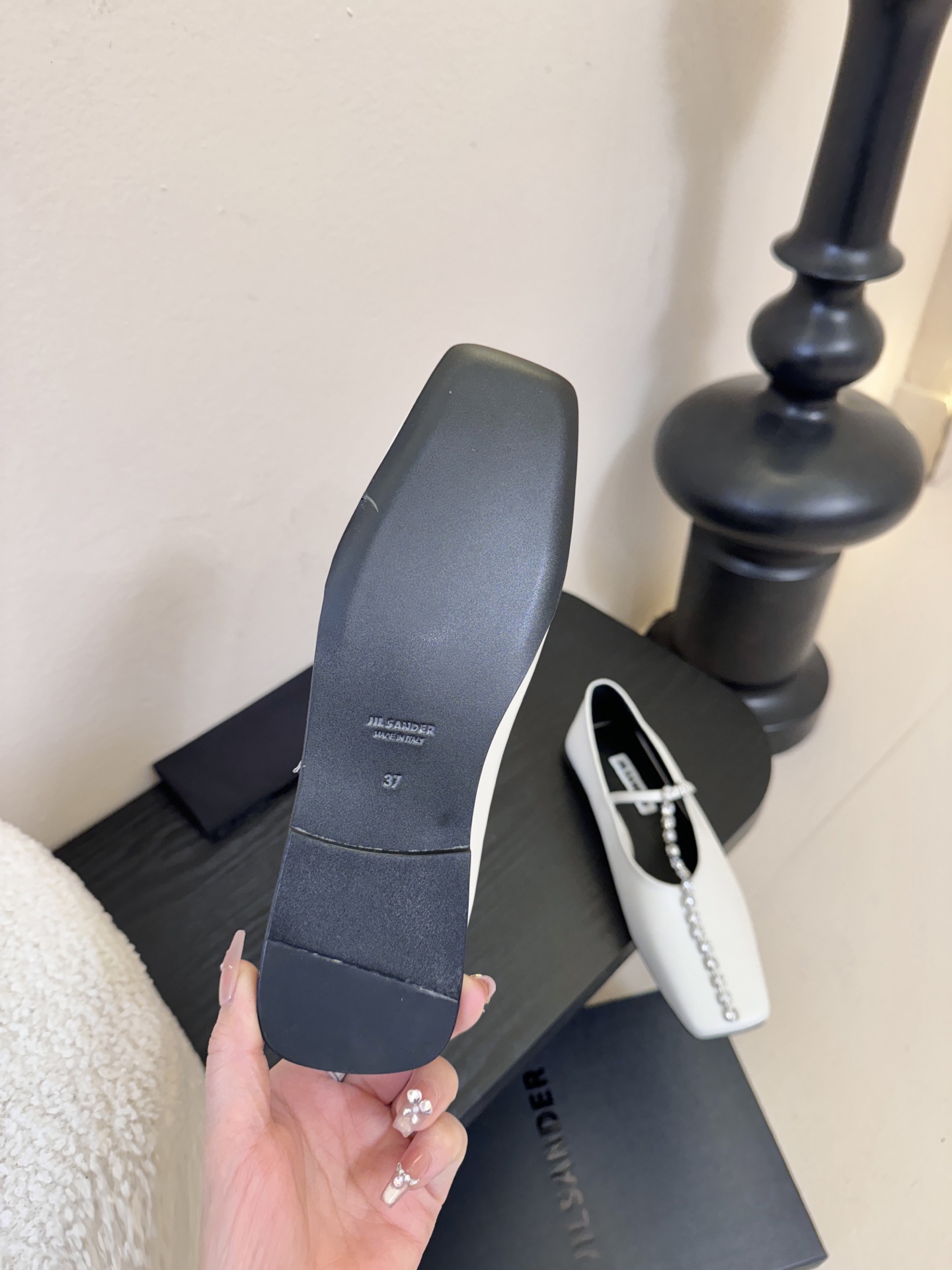 顶级 JILSANDER个性潮流新品🆕正品购入开发、完美复刻一比一做法、经典的线条设计、炒鸡百搭的一款夏