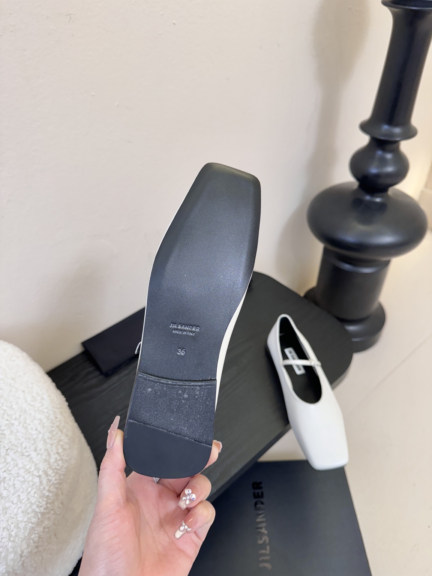 顶级 JILSANDER个性潮流新品🆕正品购入开发、完美复刻一比一做法、经典的线条设计、炒鸡百搭的一款夏