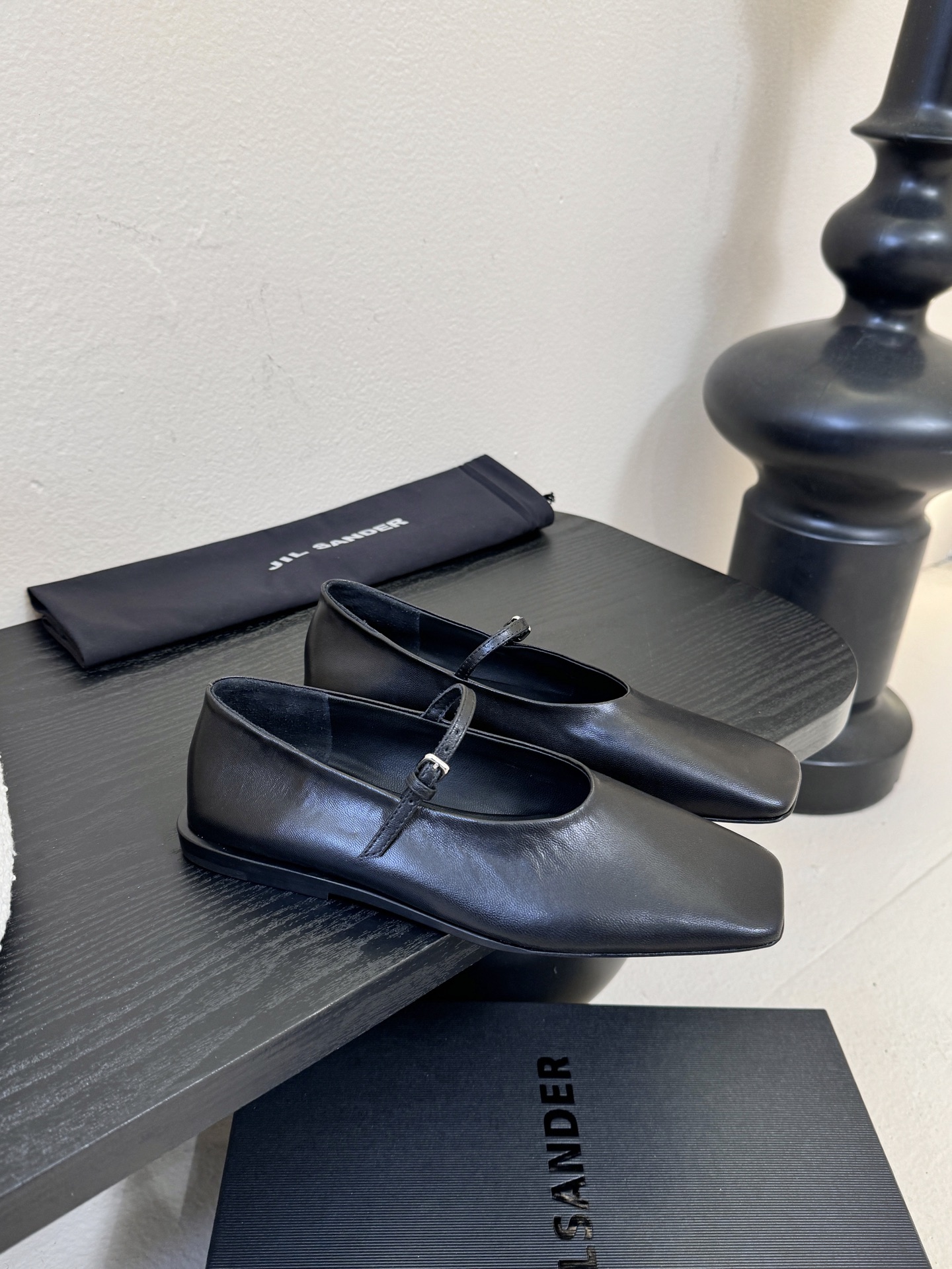 顶级 JILSANDER个性潮流新品🆕正品购入开发、完美复刻一比一做法、经典的线条设计、炒鸡百搭的一款夏