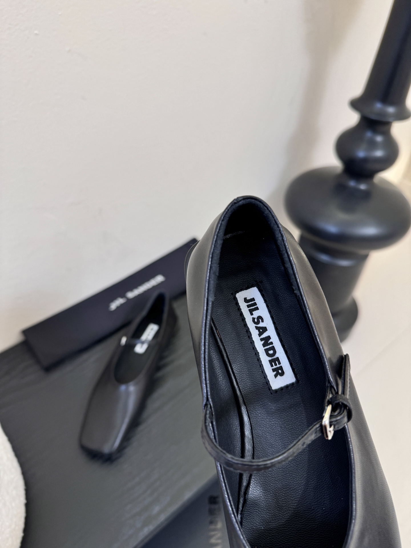 顶级 JILSANDER个性潮流新品🆕正品购入开发、完美复刻一比一做法、经典的线条设计、炒鸡百搭的一款夏