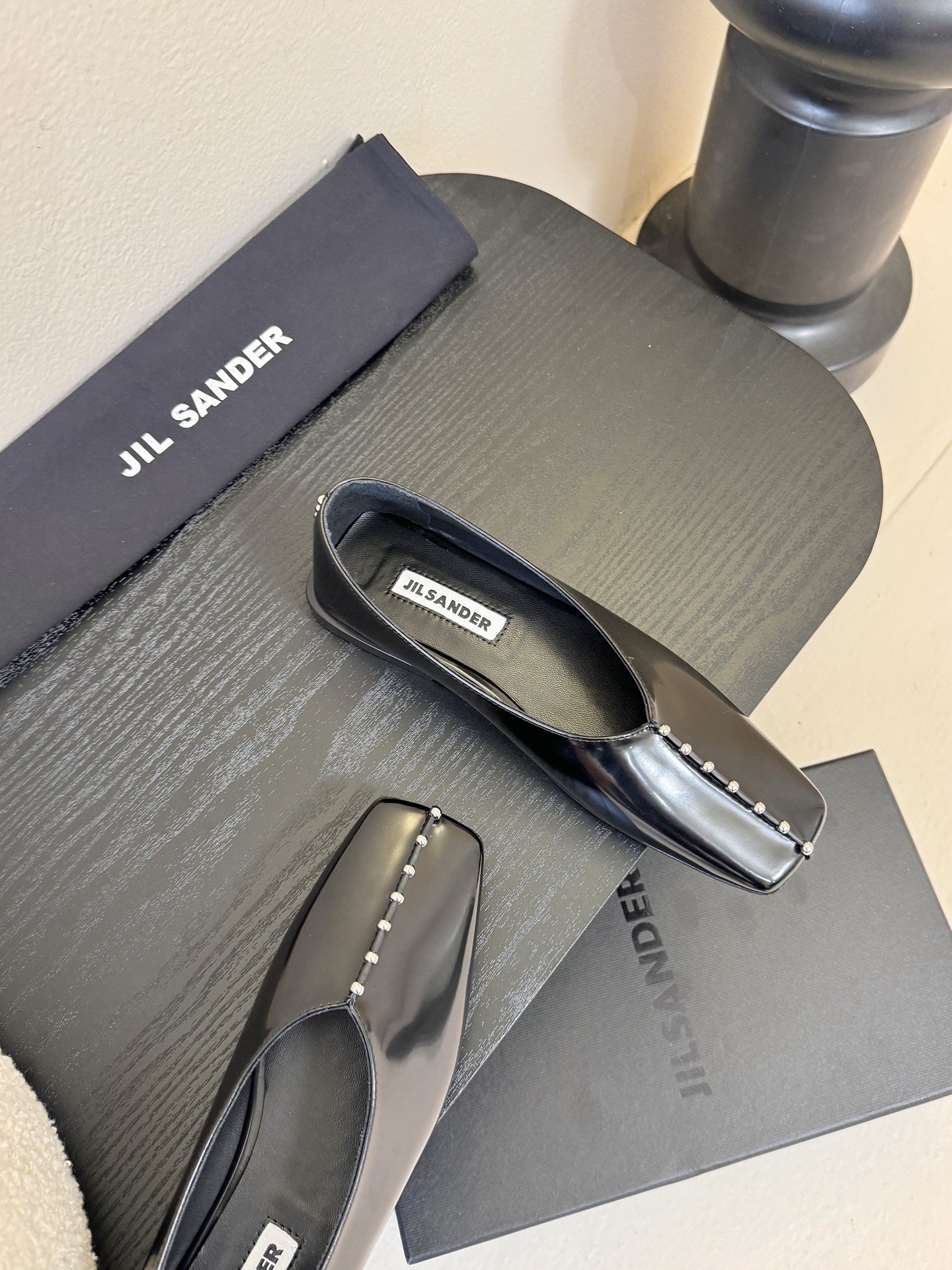 顶级 JILSANDER个性潮流新品🆕正品购入开发、完美复刻一比一做法、经典的线条设计、炒鸡百搭的一款夏