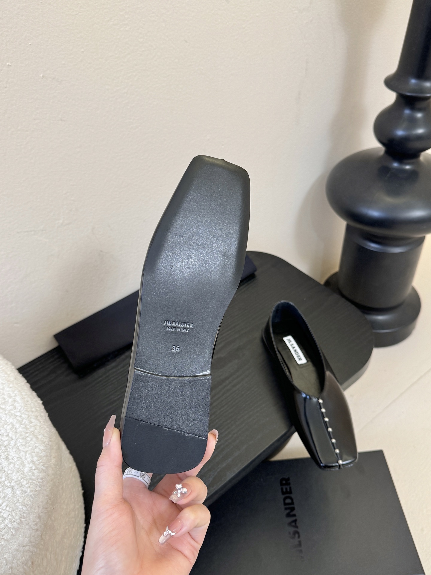 顶级 JILSANDER个性潮流新品🆕正品购入开发、完美复刻一比一做法、经典的线条设计、炒鸡百搭的一款夏