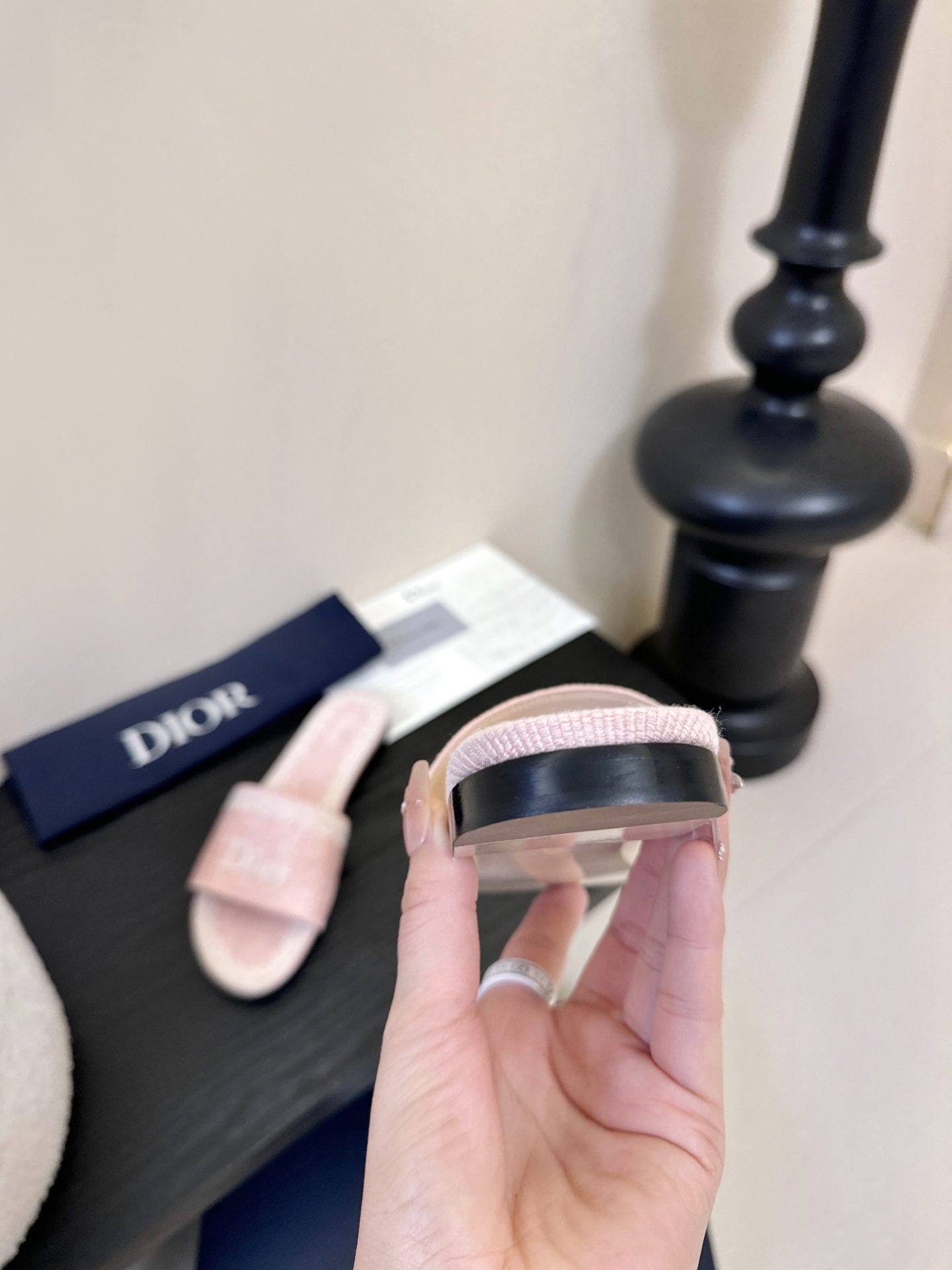 Dior | 迪奥早春新品走秀款CD刺绣logo度假风平底、粗跟拖鞋！ 硬货上新🆕❥代购级别！高级感十足