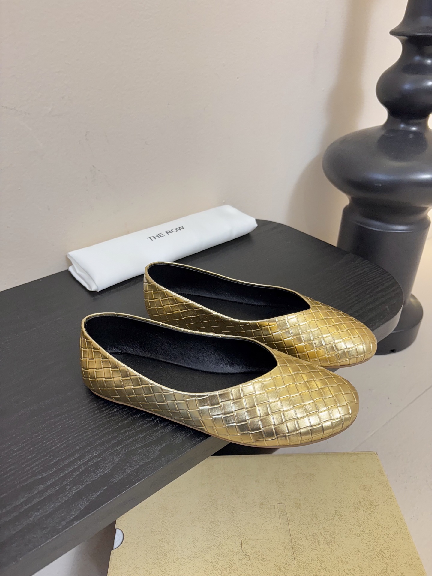 The ro*26早春新款玛丽珍平底单鞋跳舞鞋奶奶鞋！很少会看到一款跳舞鞋会做到这么精细、而且对脚的包容